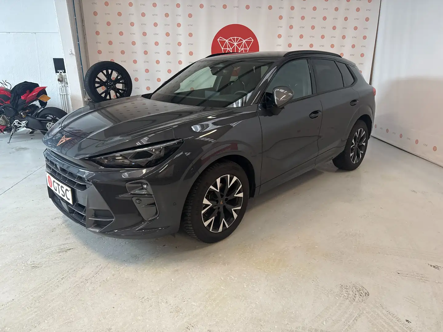 CUPRA Terramar 1.5 eTSI EDGE DSG ACC 360 CAMERA HEAD UP CARPLAY Gris - 1