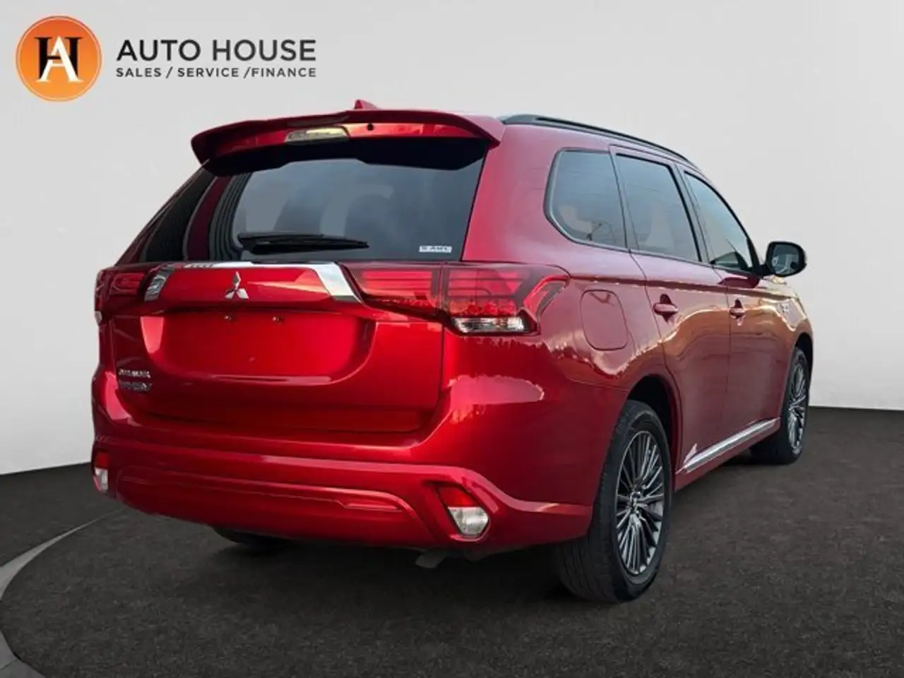 Mitsubishi Outlander снимка Mitsubishi Outlander