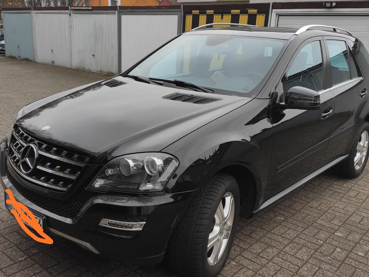 Mercedes-Benz ML 300