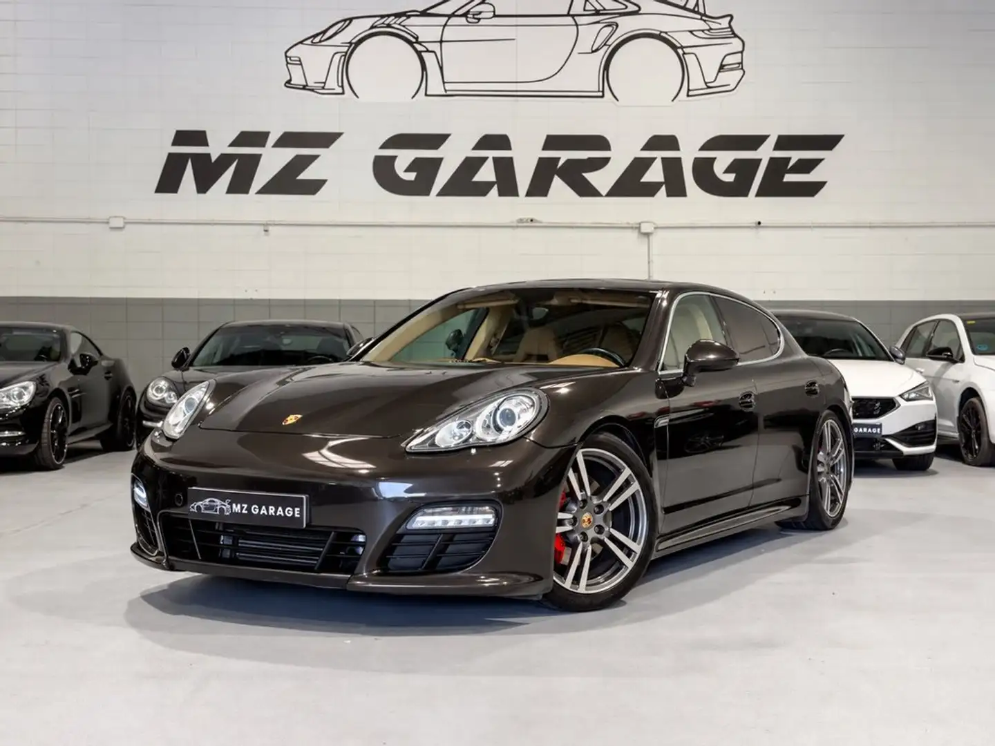 Porsche Panamera 4.8 4S Gris - 1