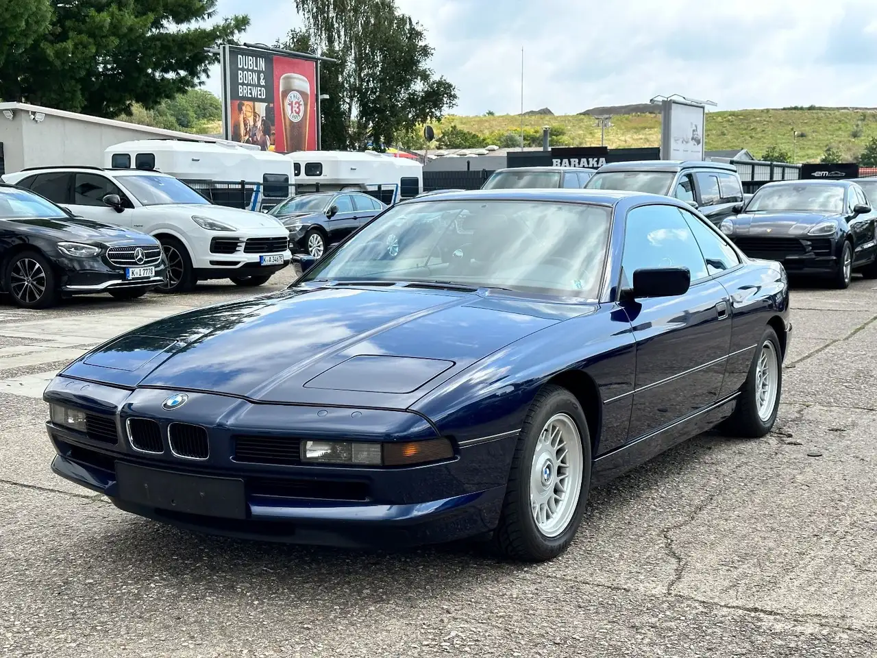BMW 850