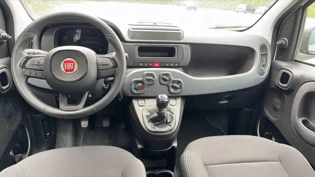 Fiat Panda view 11