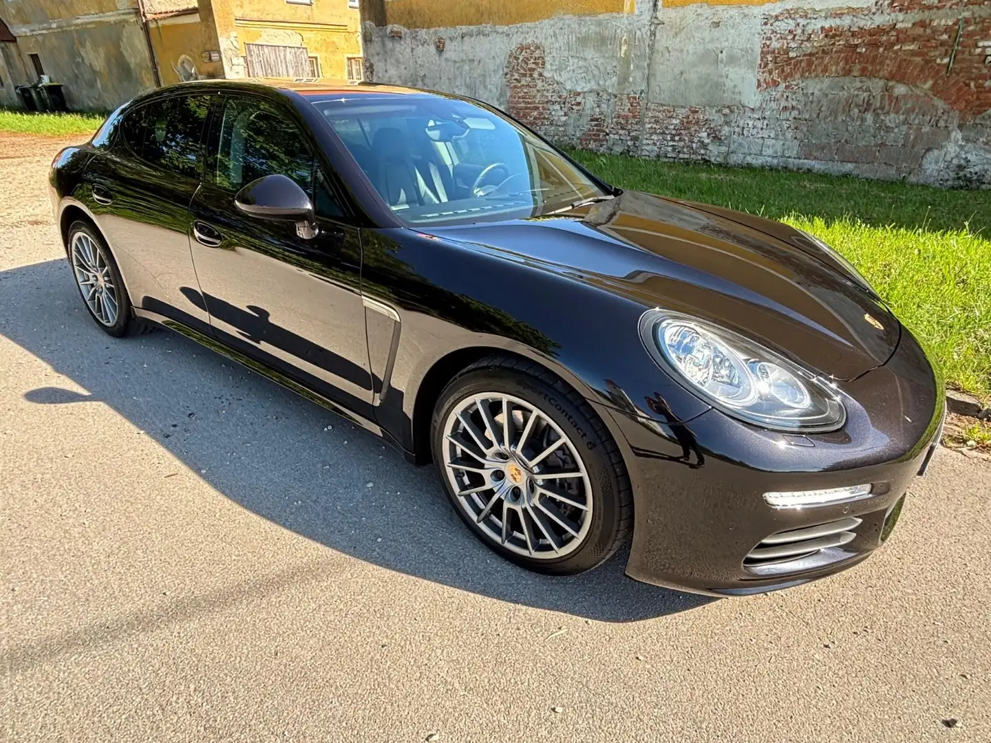 Porsche Panamera Diesel Schwarz - 1