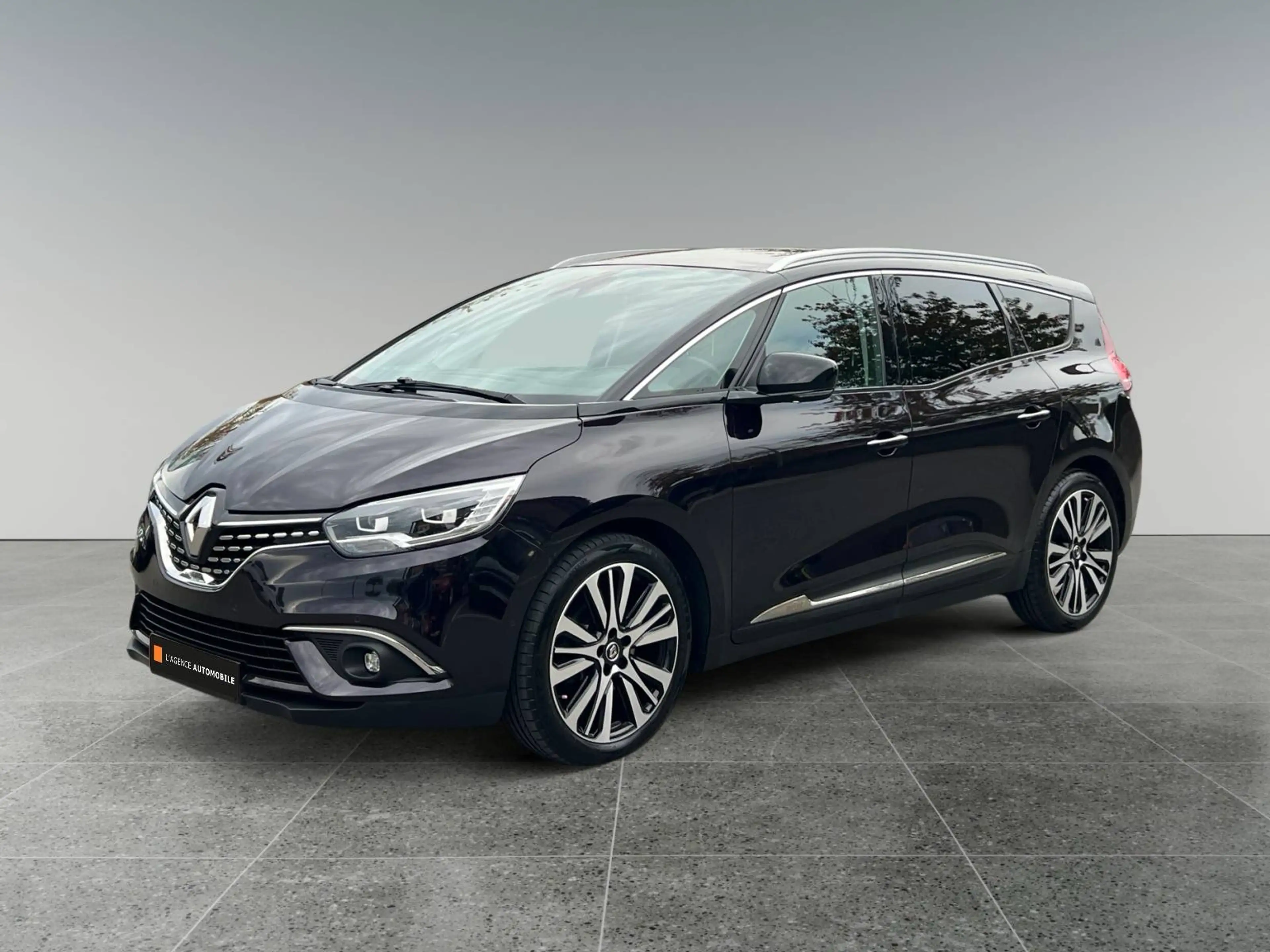 Renault Grand Scenic dCi Initiale Paris-GARANTIE 12 à 36 MOIS- — photo 2