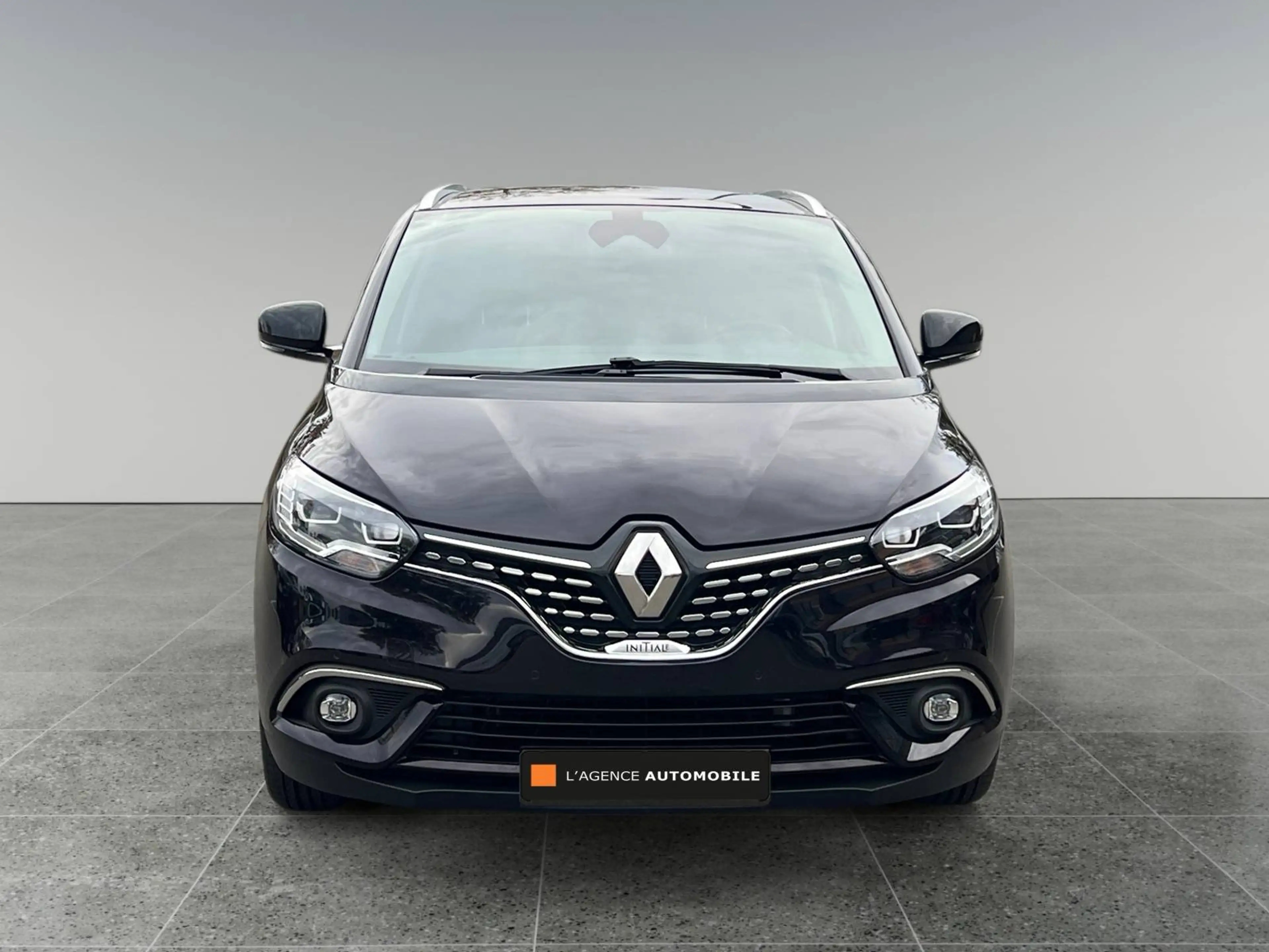 Renault Grand Scenic dCi Initiale Paris-GARANTIE 12 à 36 MOIS- — photo 9