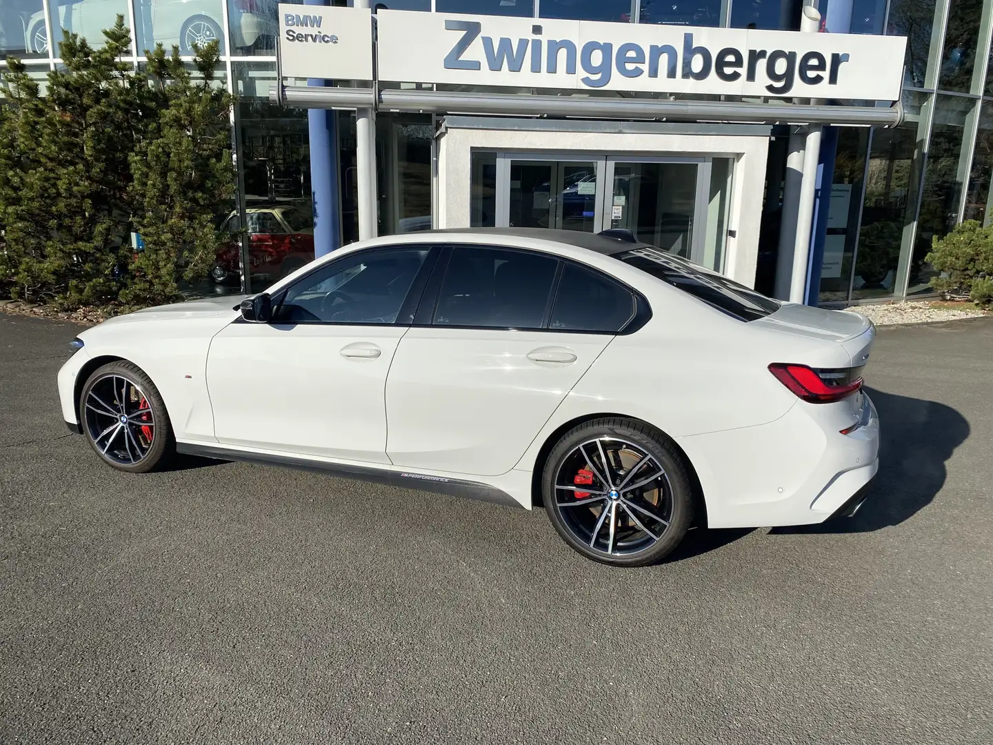 BMW 320 i xDrive M Sportpaket DAB LED WLAN Tempomat Weiß - 2