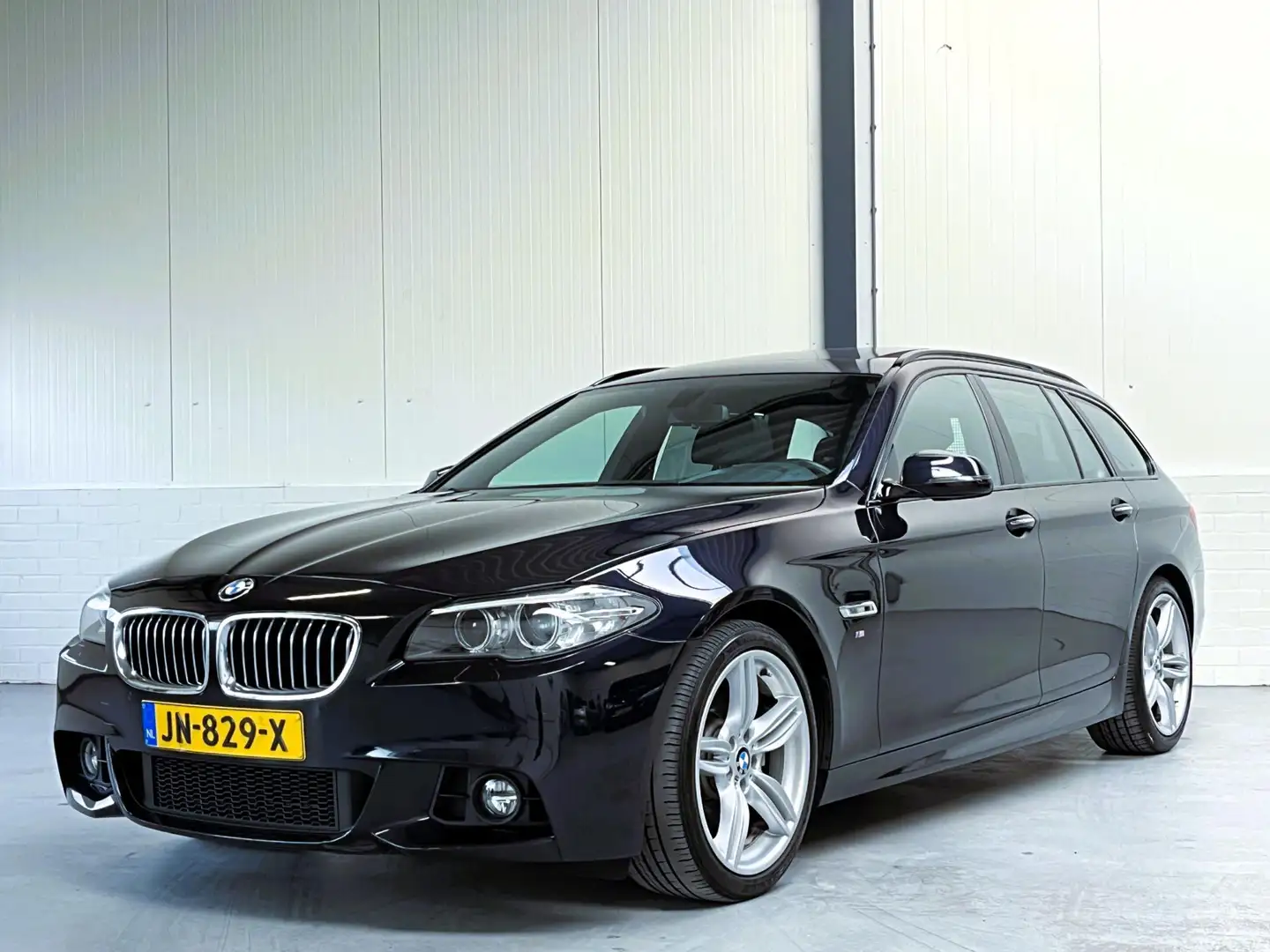 BMW 520 5-serie Touring 520i M Sport|Pano|High Executive Noir - 2