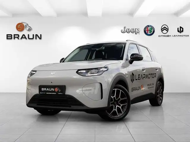 Leapmotor B03X