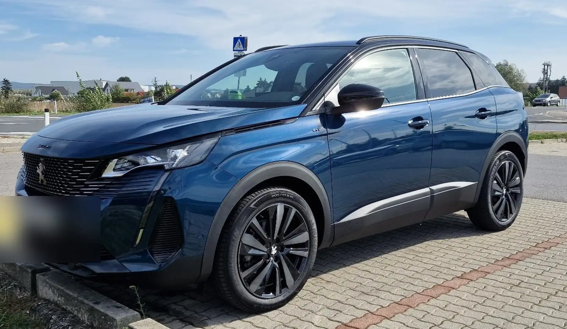 Peugeot 3008 GT Line, 1.5 HDi, EAT8, Black Tone Pack, Focal Sound Blau - 1