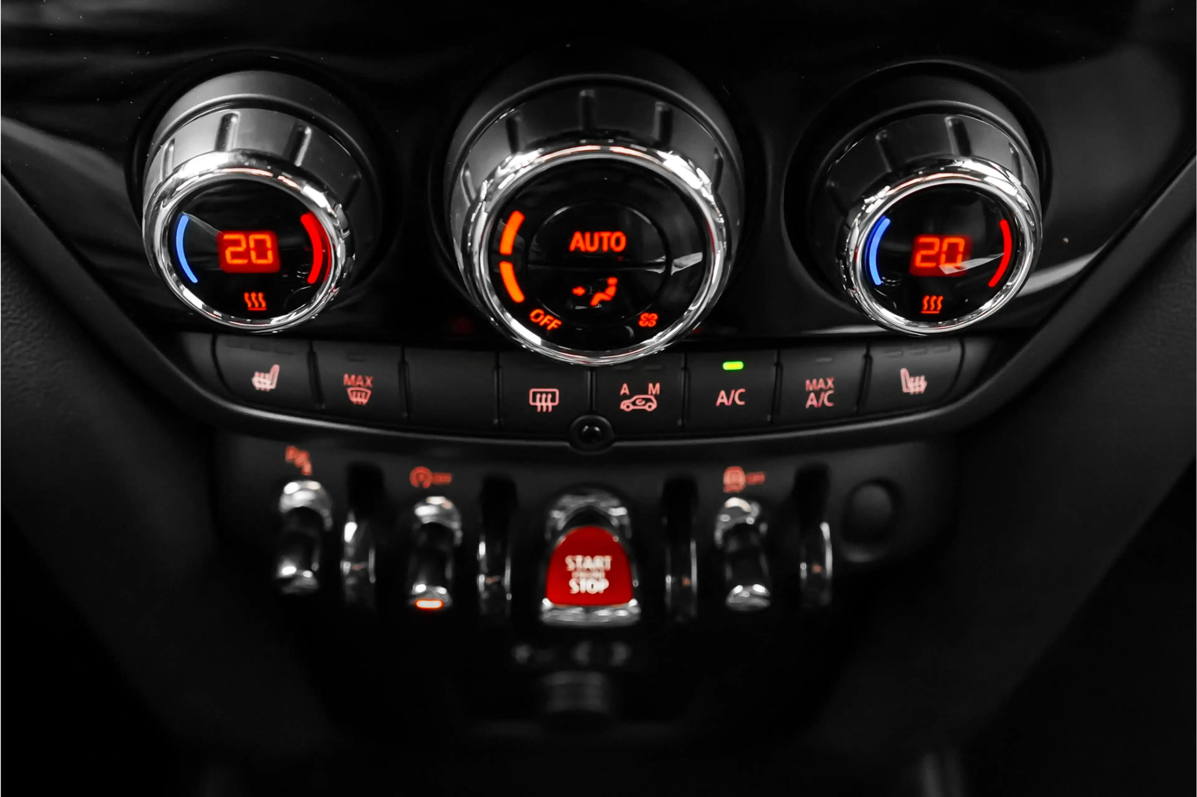 MINI Cooper S Countryman 2.0 Chili Leder Navi H/K PDC 19" — photo 27