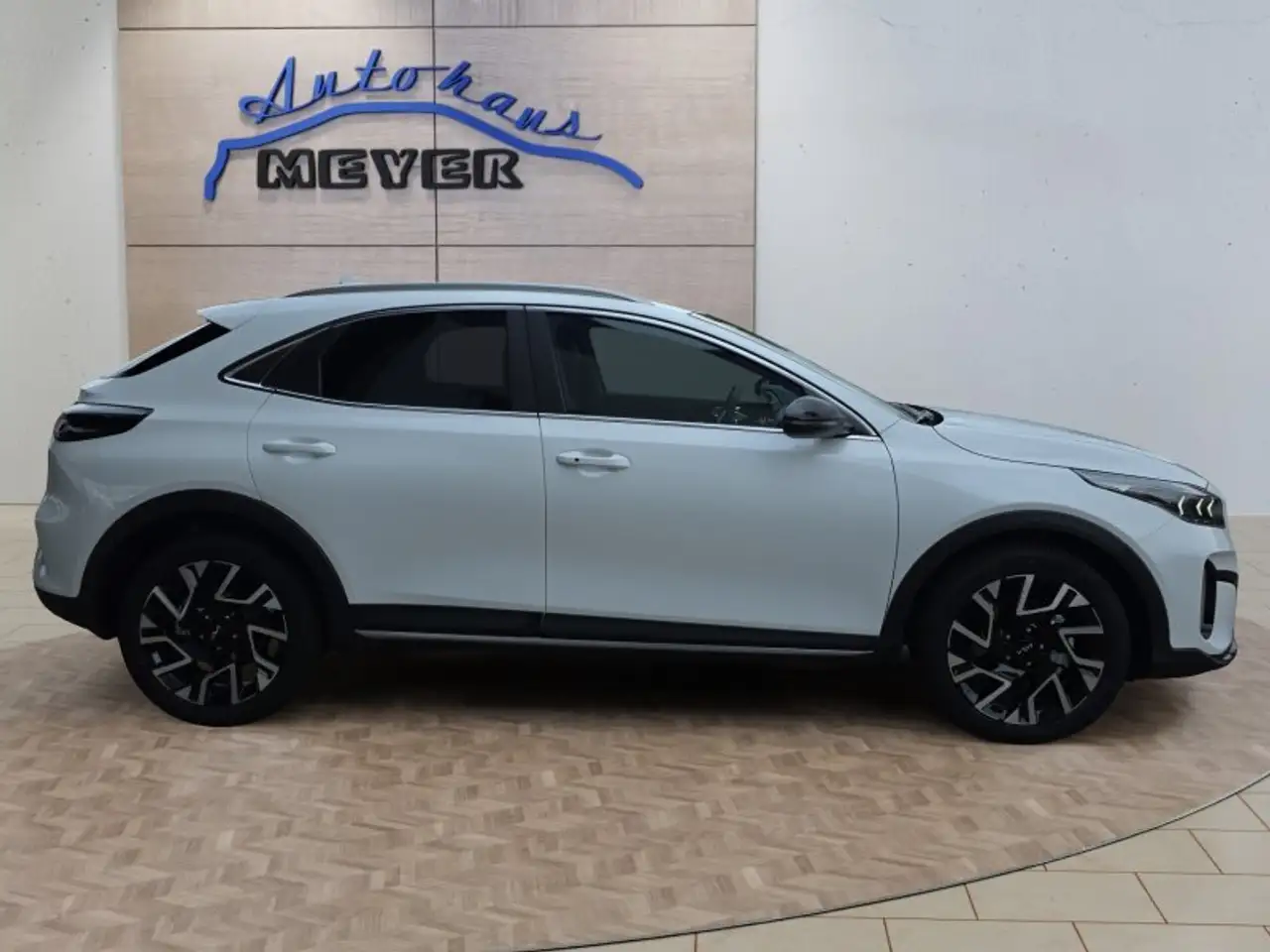 Kia X Ceed 1.6 T-GDI 150PS DCT7 18*Alu/ACC/LED/Navi/Keyless, миниатюра 6