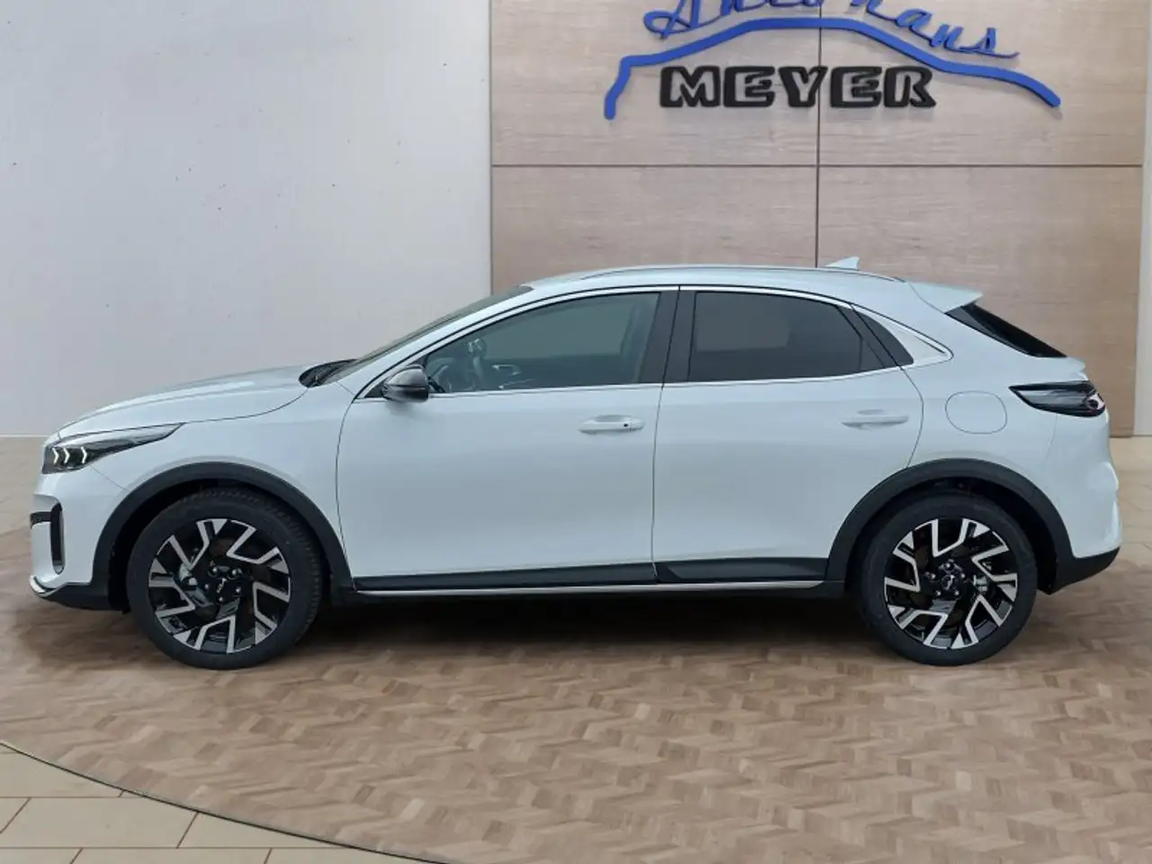 Kia X Ceed 1.6 T-GDI 150PS DCT7 18*Alu/ACC/LED/Navi/Keyless, миниатюра 2