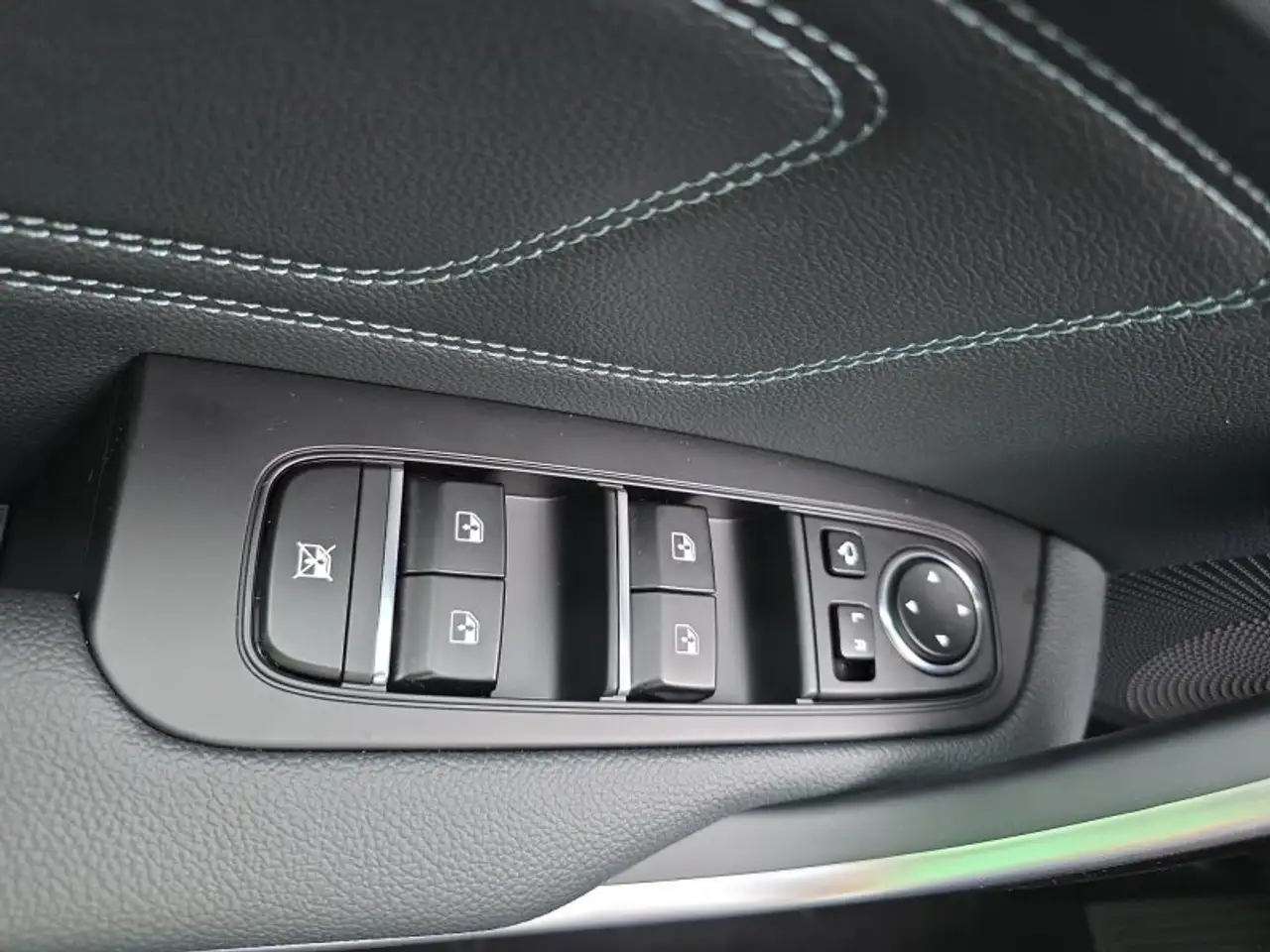 Kia X Ceed 1.6 T-GDI 150PS DCT7 18*Alu/ACC/LED/Navi/Keyless, миниатюра 21