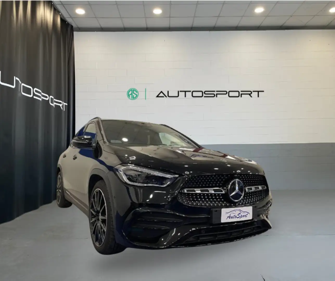 Mercedes-Benz GLA 220 GLA 220 d Automatic 4Matic Premium Nero - 1
