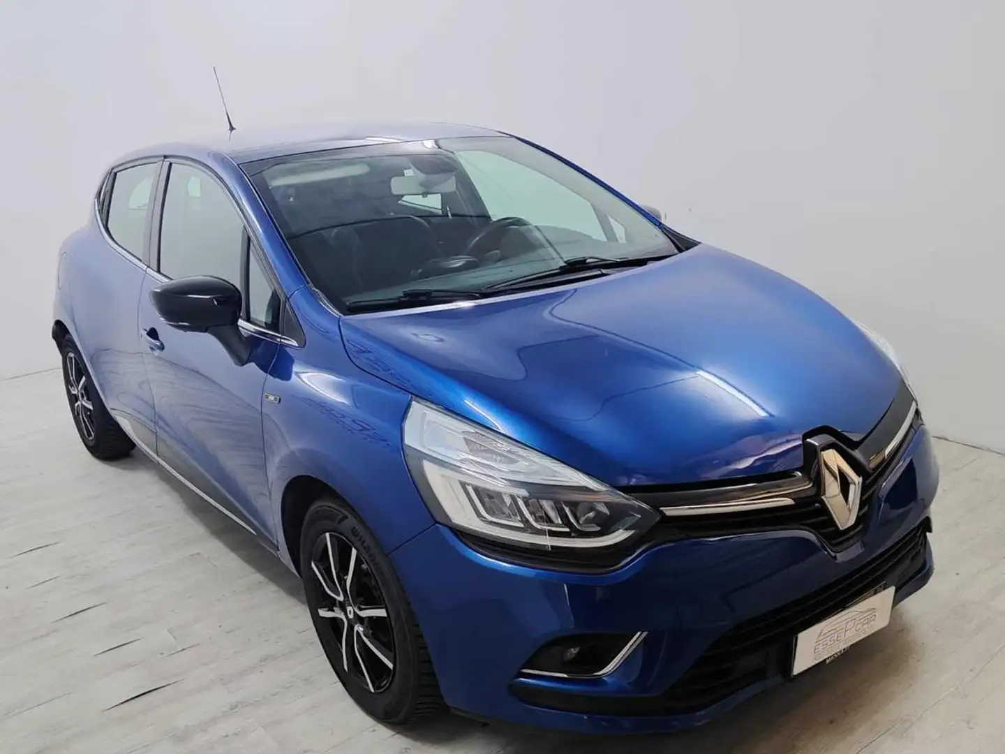 Renault Clio dCi 8V 75 CV 5 porte Moschino Life Blu/Azzurro - 2