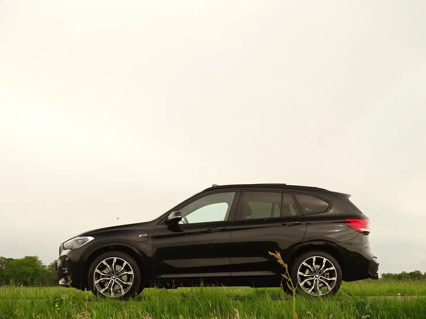 BMW X1 xDrive25e M-Sport | Pano | Leer | Elektr St. | Sto Negro - 2