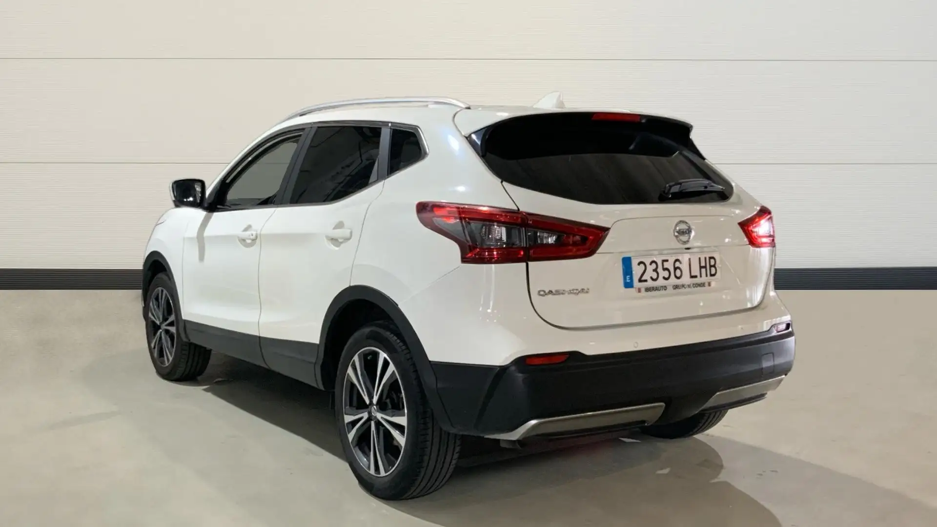 Nissan Qashqai 1.3 DIG-T N-Connecta 4x2 103kW - 2