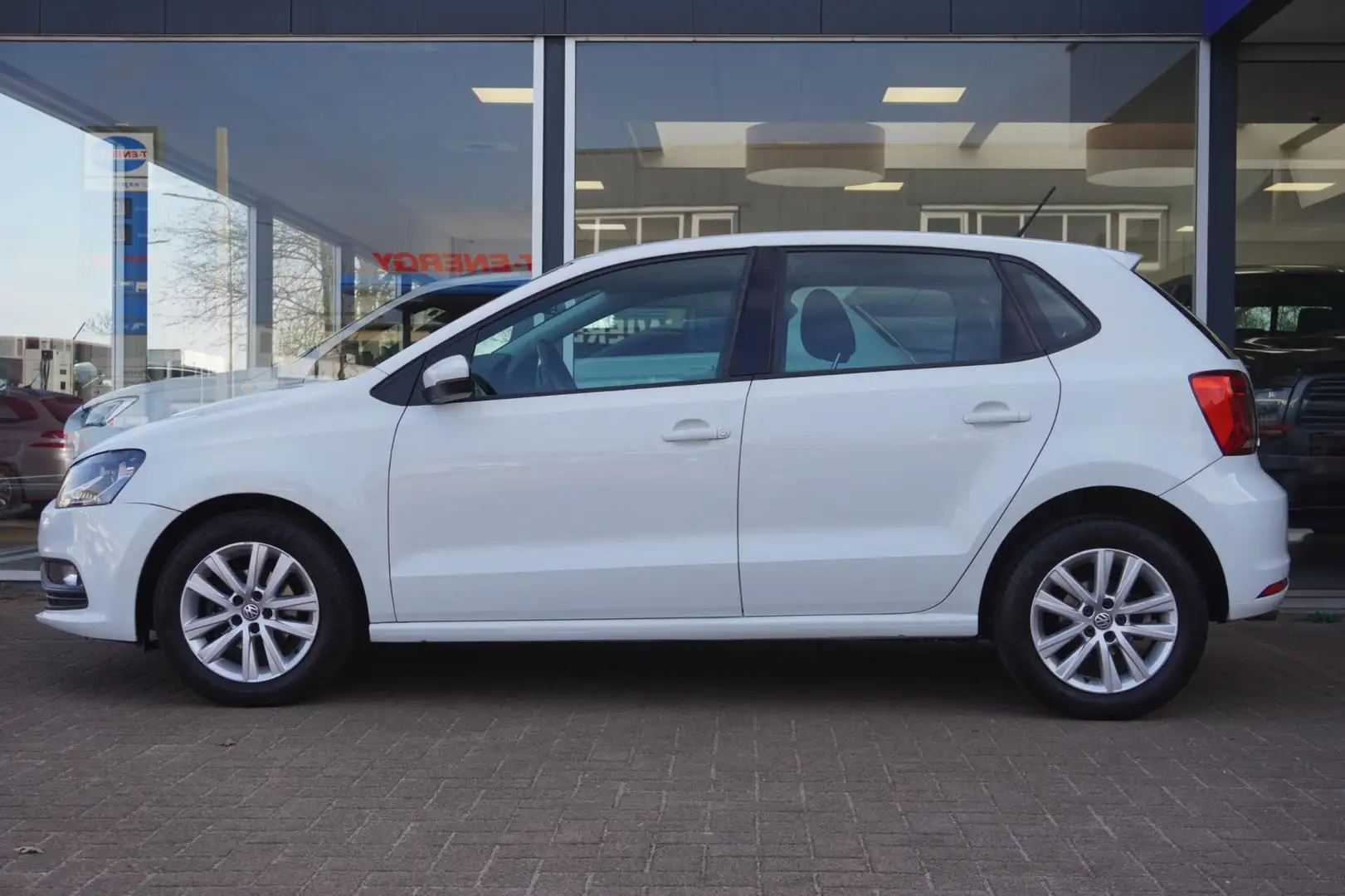 Volkswagen Polo 1.2 TSI Highline | 5deurs | Airco | Elek. pakket | Blanc - 2