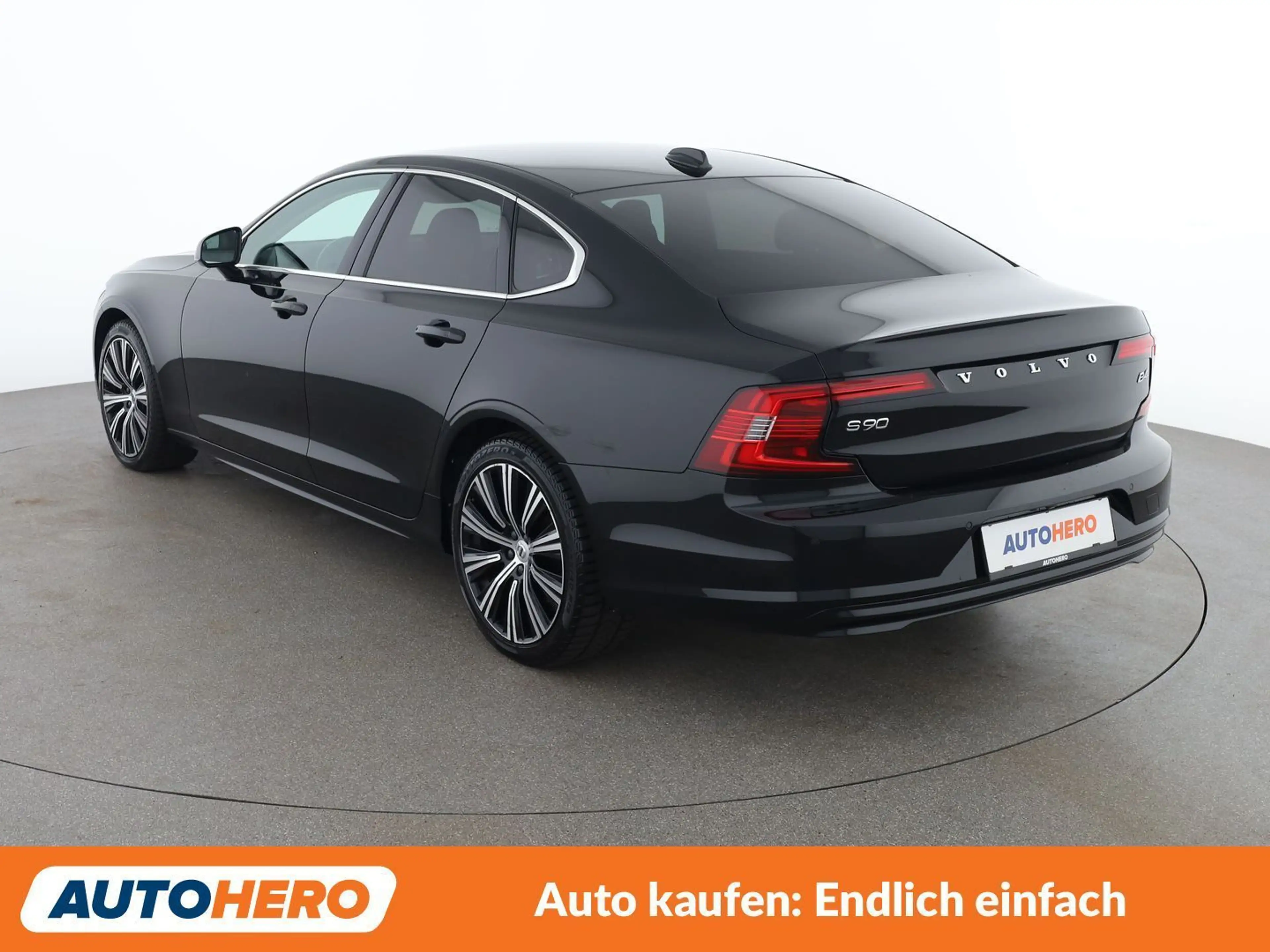 Volvo S90 2.0 B4 Mild-Hybrid Momentum Pro — photo 4