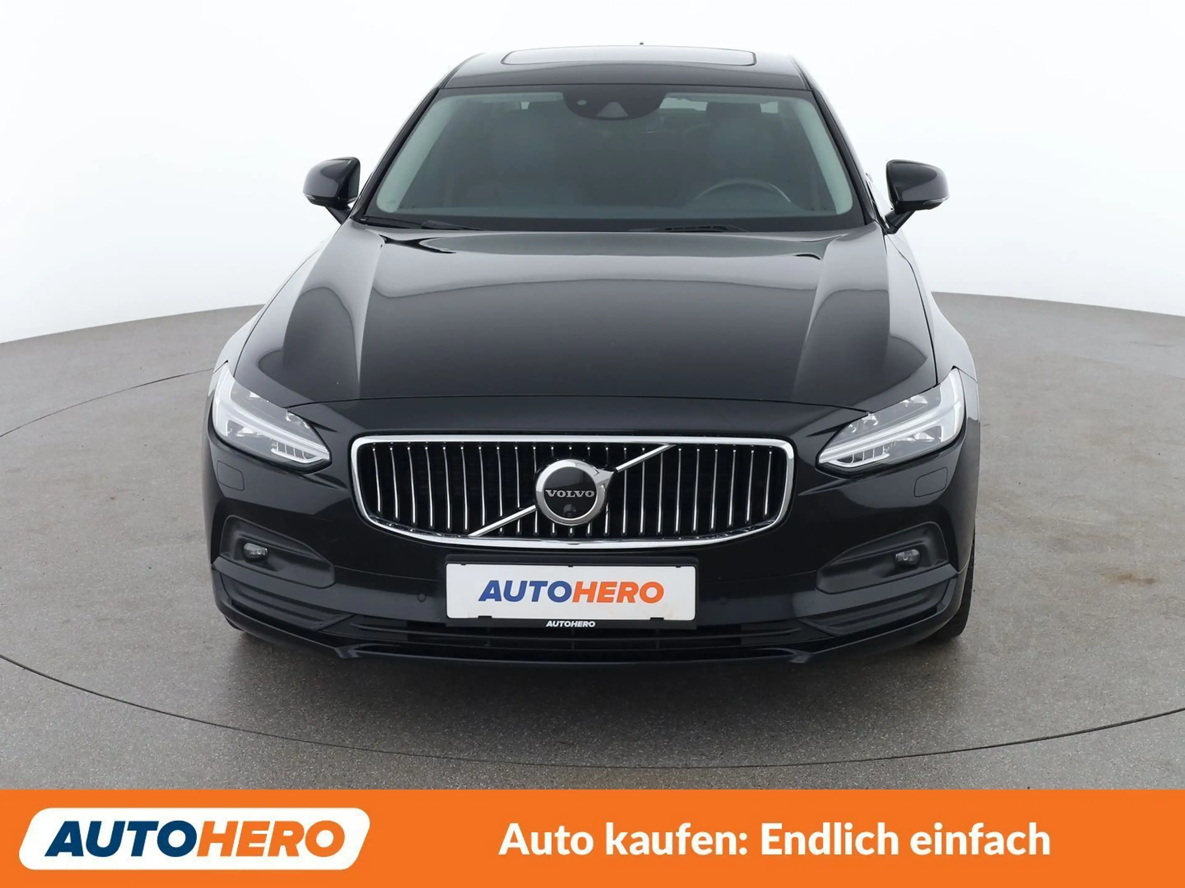 Volvo S90 2.0 B4 Mild-Hybrid Momentum Pro — photo 9