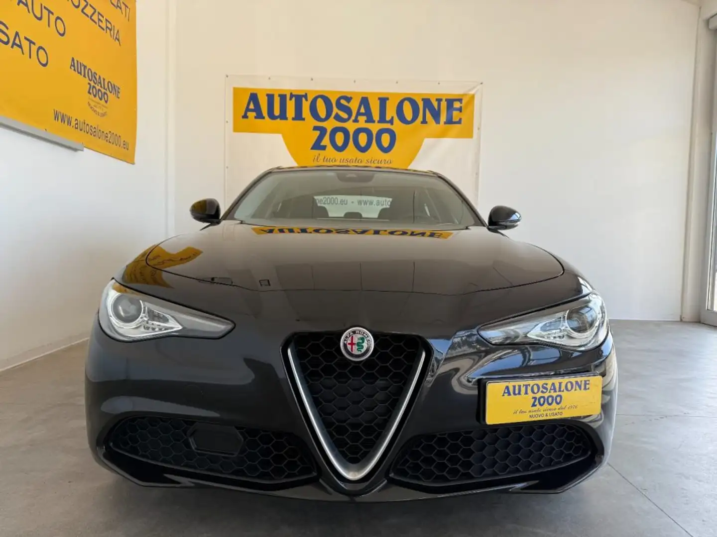 Alfa Romeo Giulia 2.2 Turbodiesel 136 CV AT8 Business NEOPATENTATI Noir - 2