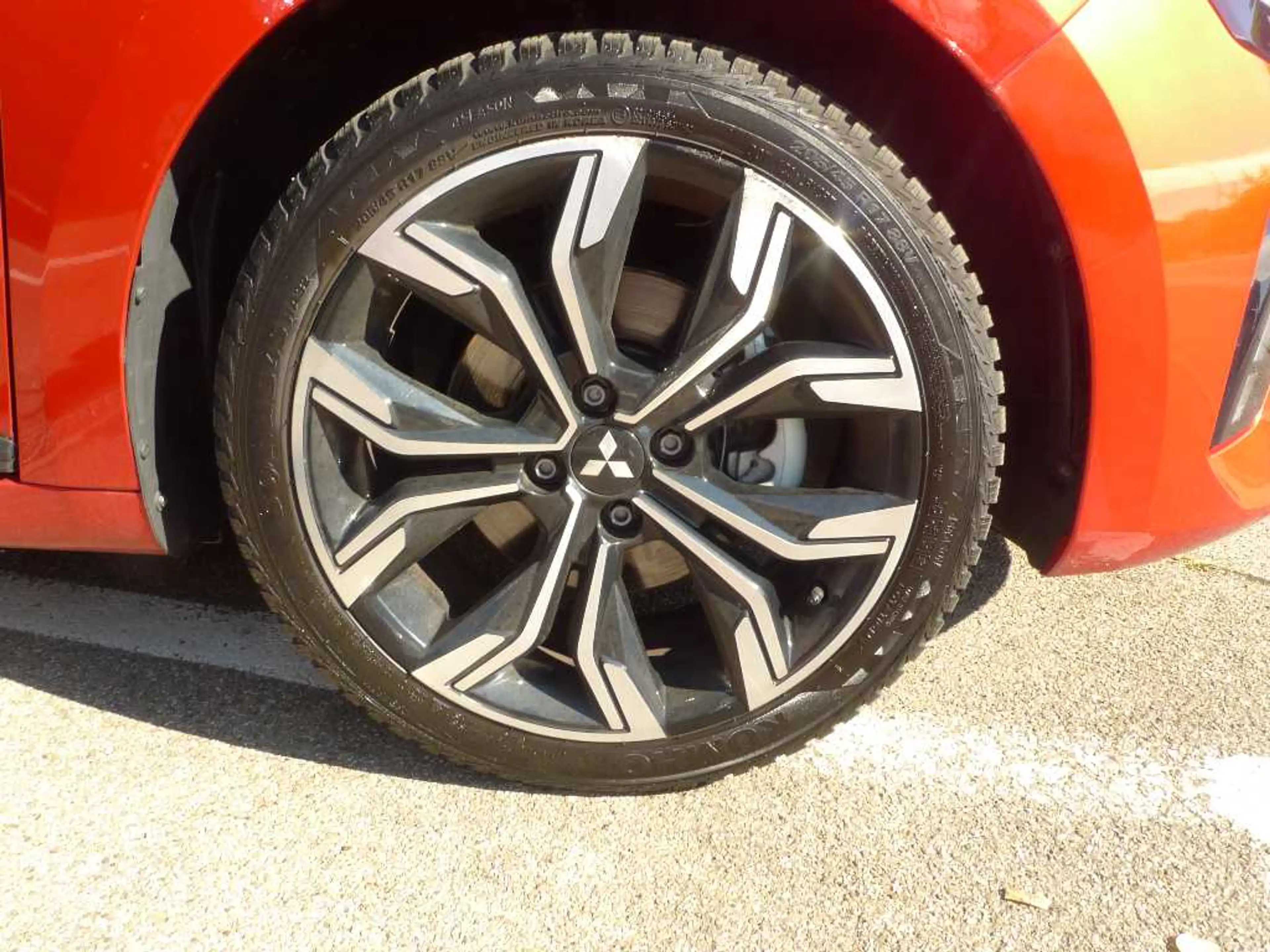 Mitsubishi Colt EDITION 1.6 Hybrid Garantie 02/2030 — photo 4