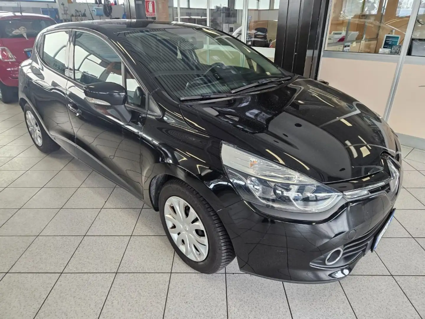 Renault Clio 1.5 dCi 8V 75CV 5 porte Wave Schwarz - 2