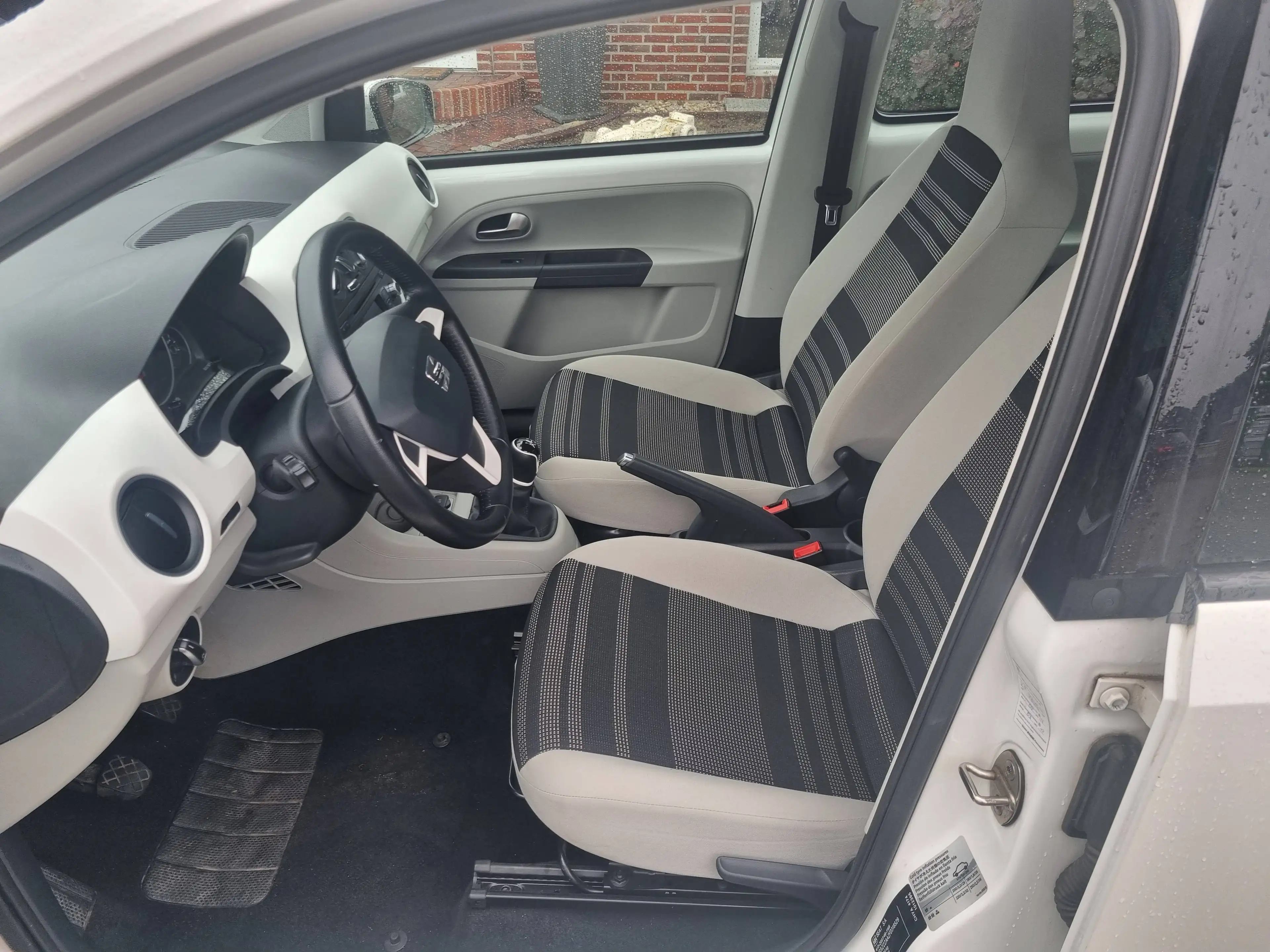 SEAT Mii Mii  5-Türer 1.0 SUN aus 1.HD — photo 3