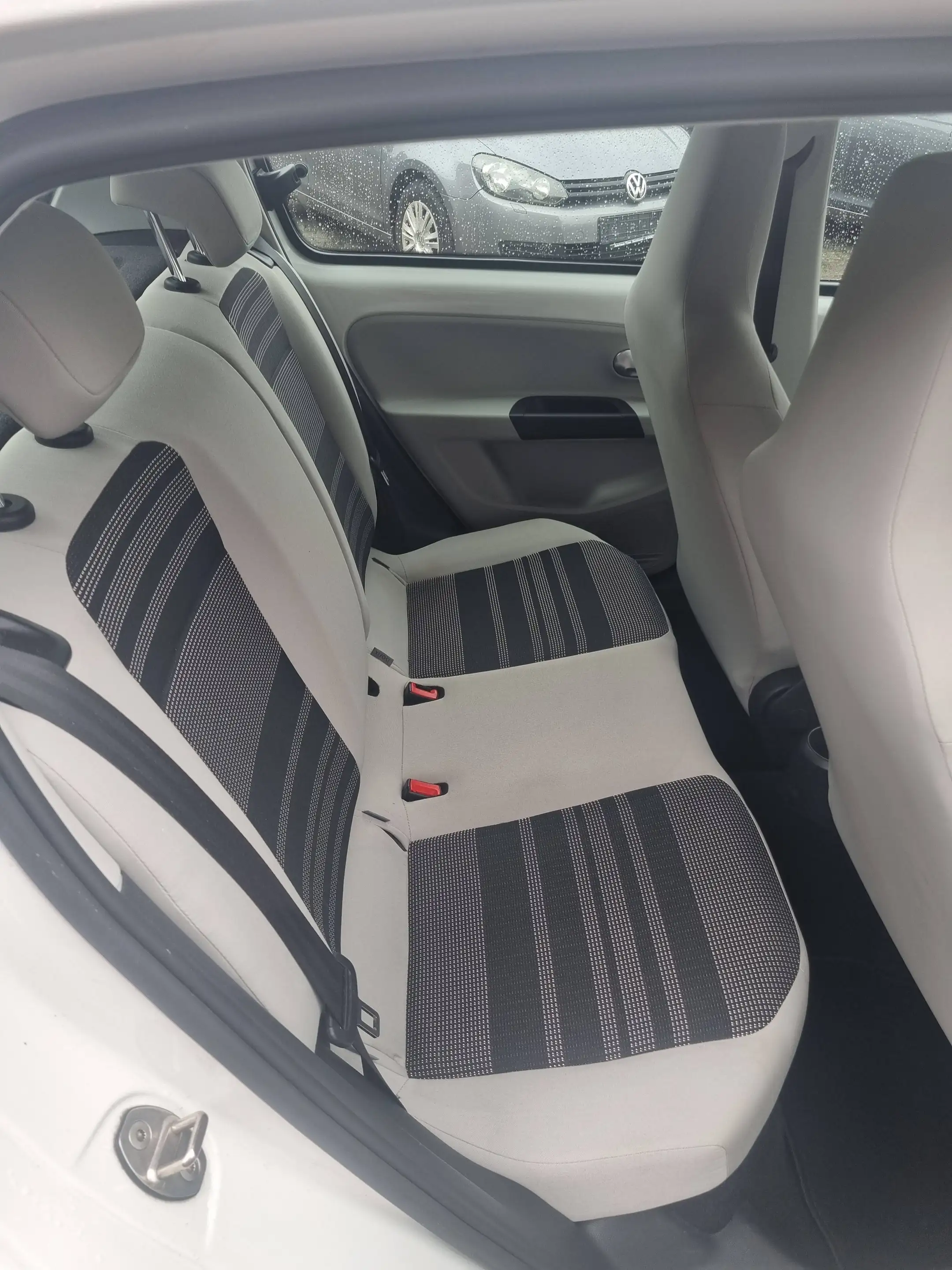 SEAT Mii Mii  5-Türer 1.0 SUN aus 1.HD — photo 15