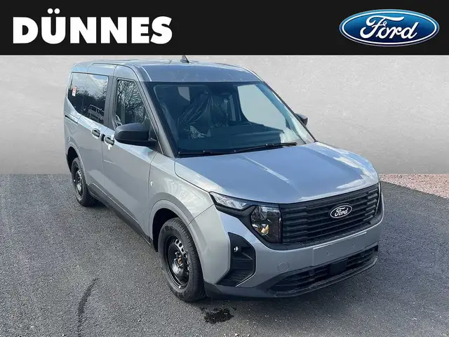 Ford Tourneo Courier view 10