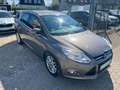 Ford Focus Turnier Titanium*TÜV NEU*STEUERKETTE NEU* Brun - thumbnail 2