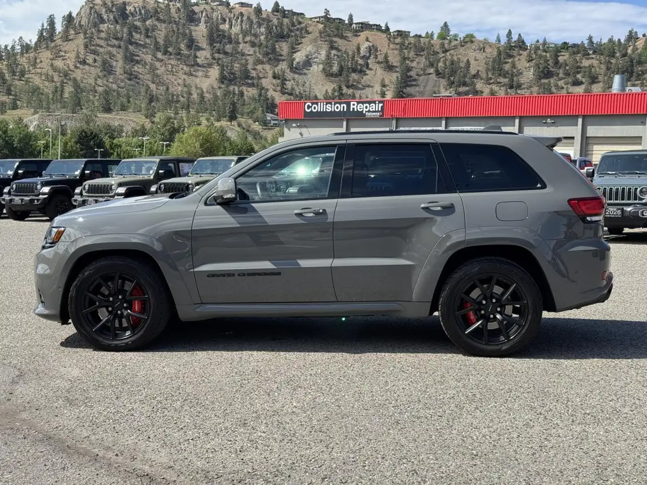 Jeep Grand Cherokee снимка Jeep Grand Cherokee