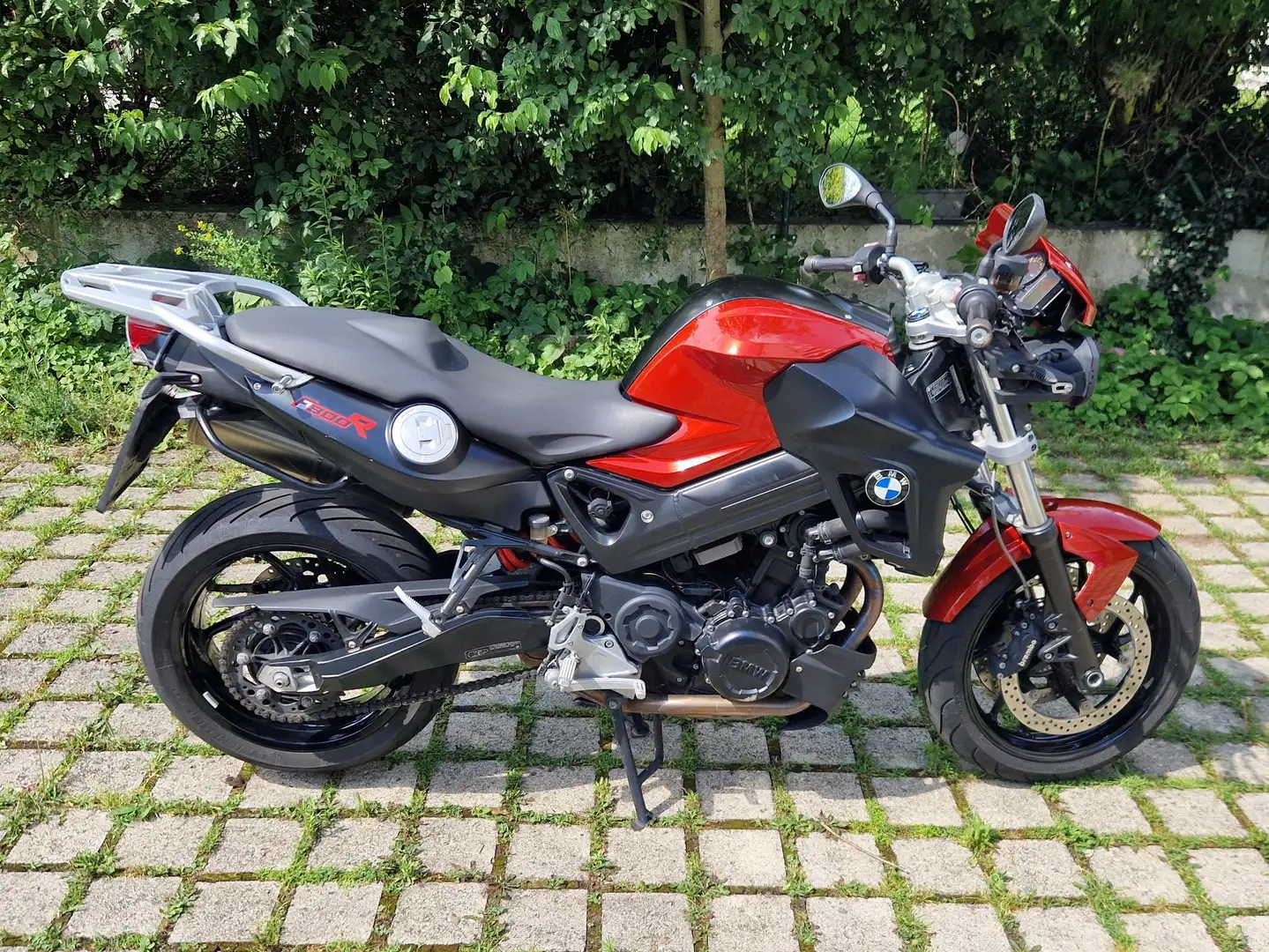 BMW F 800 R Noir - 1