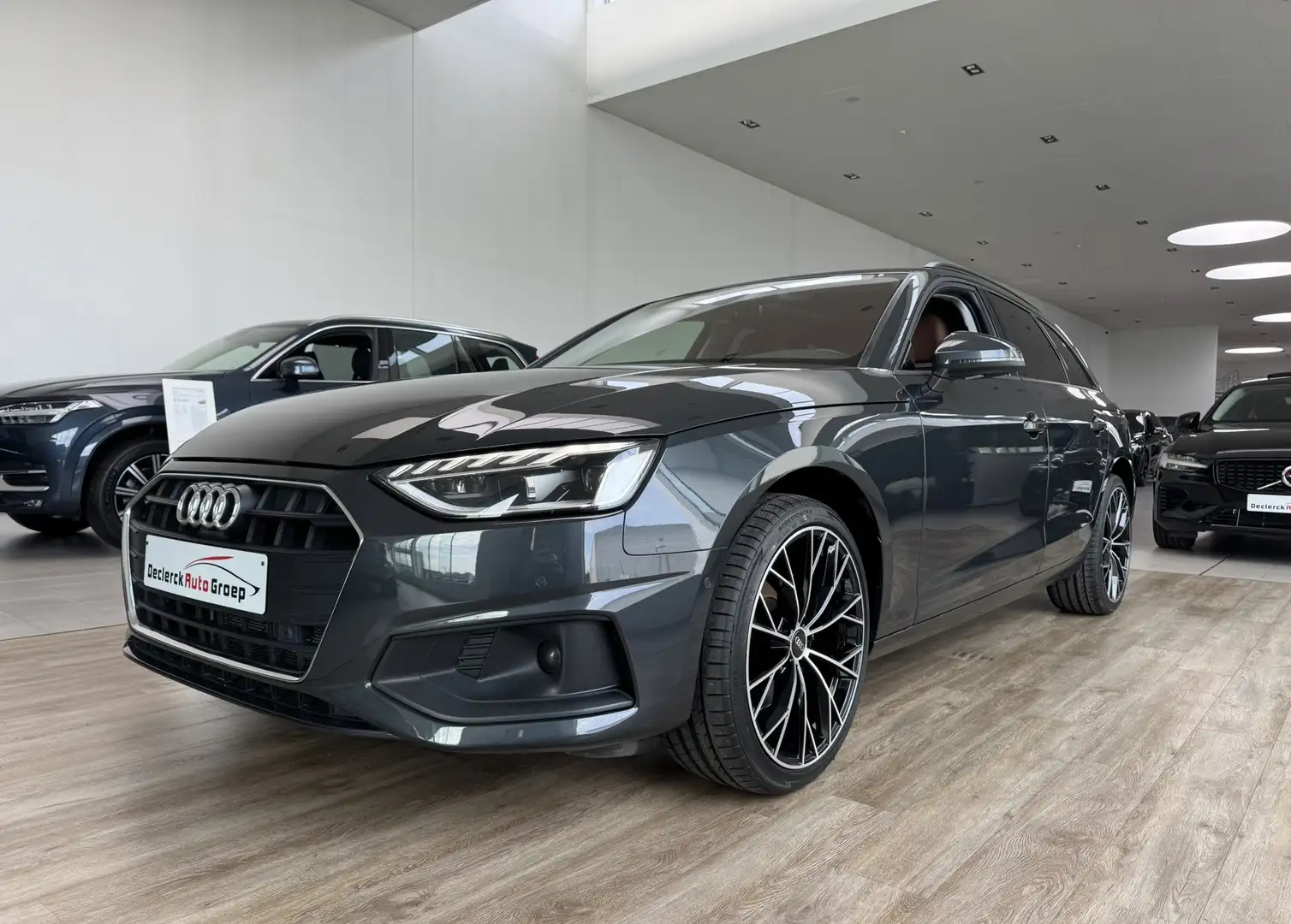 Audi A4 AVANT 30TDI*STRONIC*PANO DAK*CAMERA 360*TREKHAAK ! Gris - 2