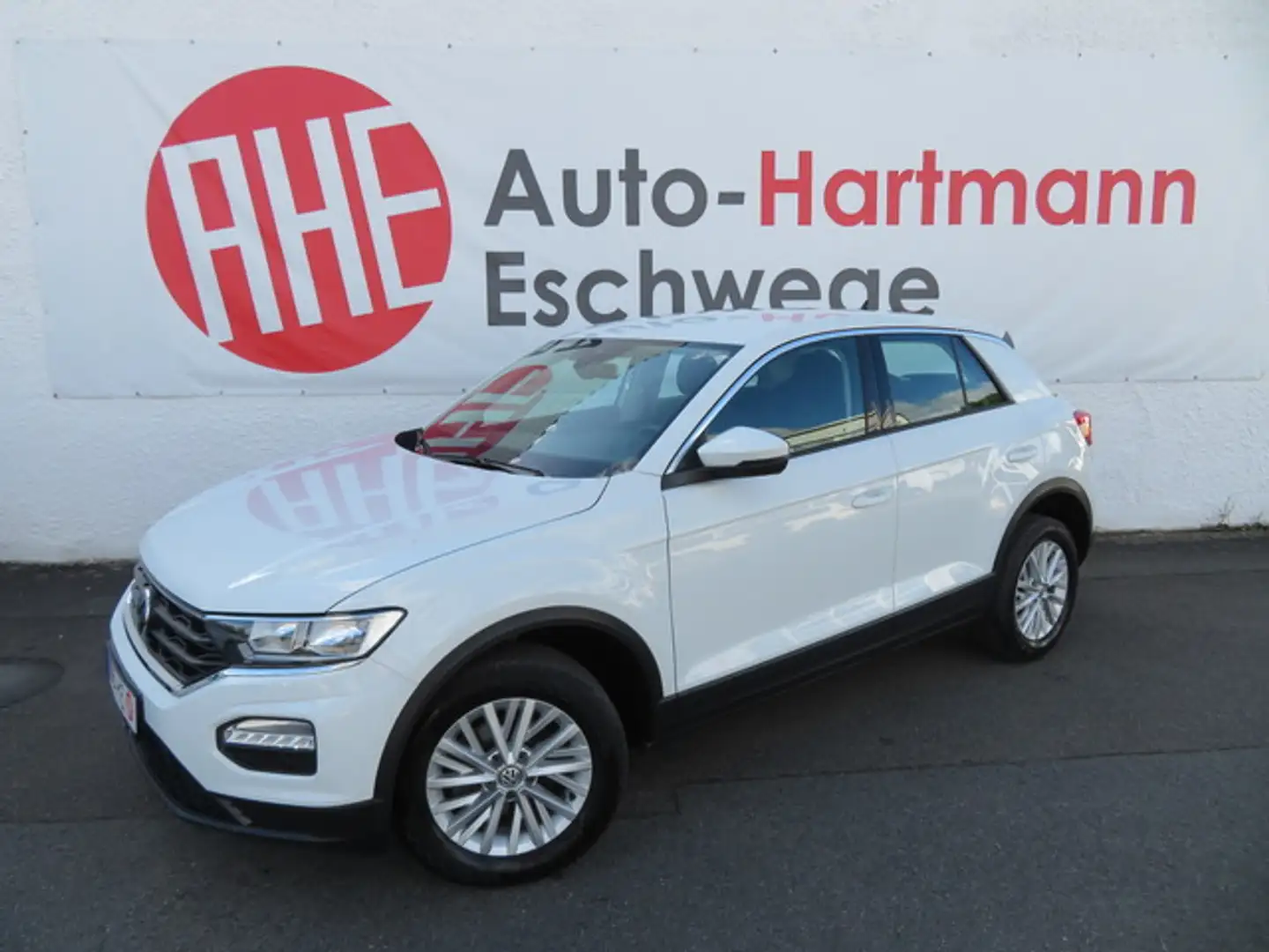 Volkswagen T-Roc 1.6 TDI CompMedia 16" App Ahk Sitzhzg Lane Weiß - 1