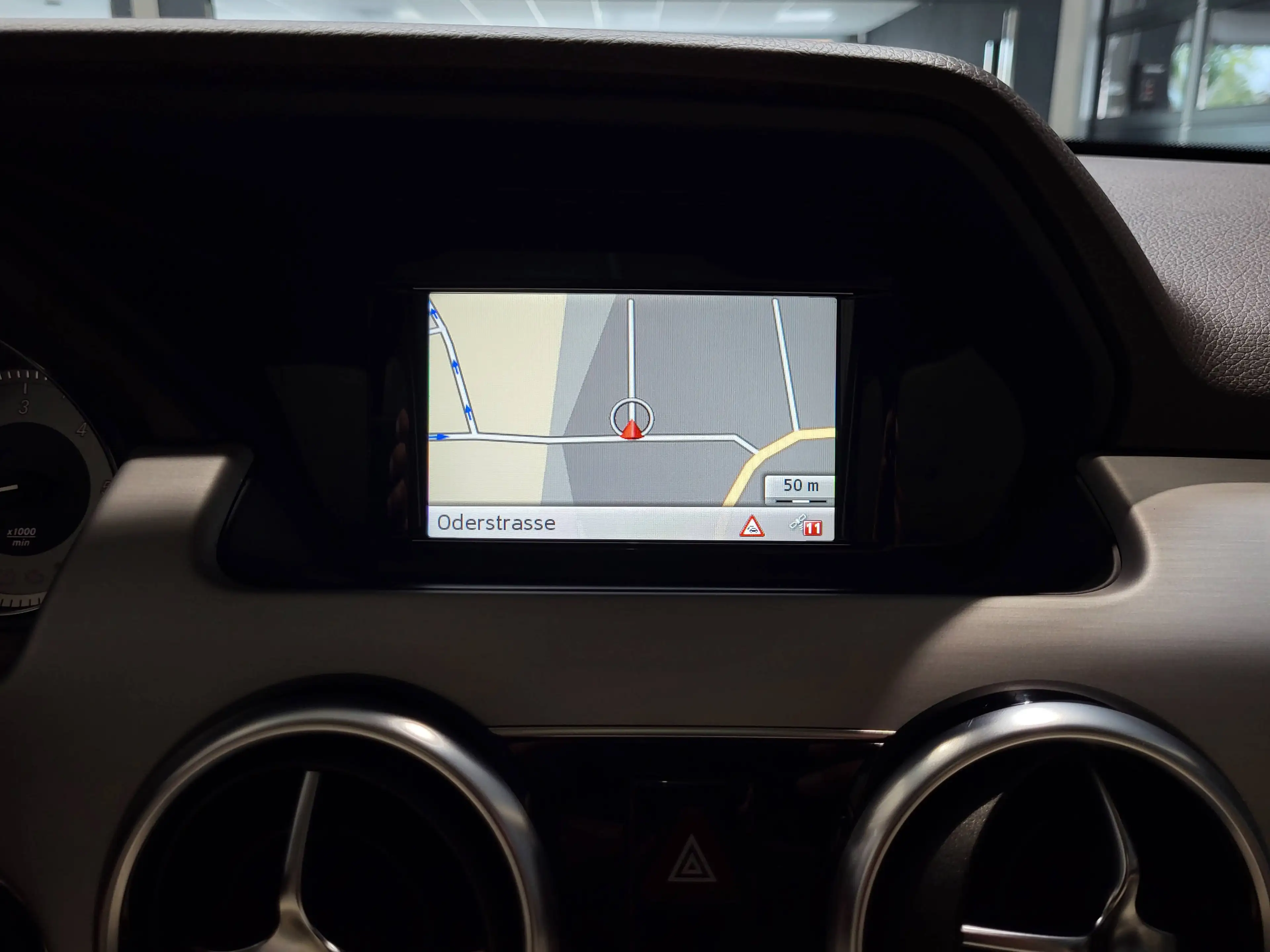 Mercedes-Benz GLK 200 CDI *Navi| Pano| Tempomat| Xenon* — photo 11