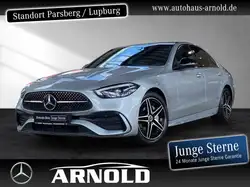 Mercedes-Benz C 180 AMG Line Night Komfort P.+ 360° Winter P. AMG Styling/Night Paket/Navi/Distronic/KeylessGo/Autom./Klima/Sitzhzg./LED