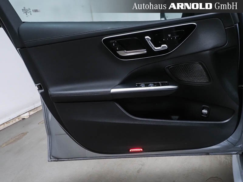Mercedes-Benz C 180 C 180 AMG Line Night Komfort-P.+ 360° Winter-P. — photo 10
