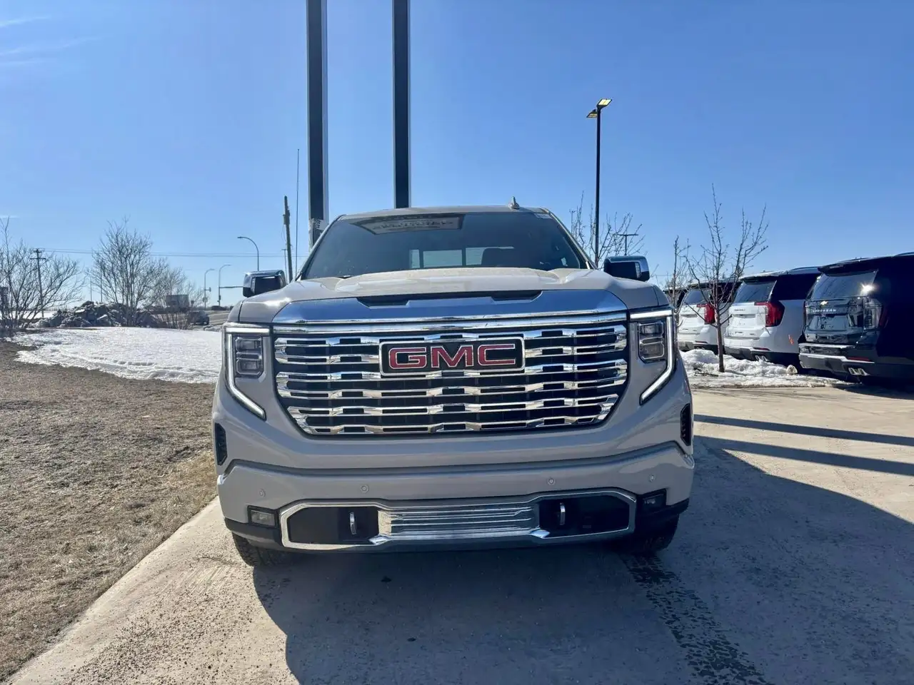 GMC Sierra 1500 снимка GMC Sierra 1500