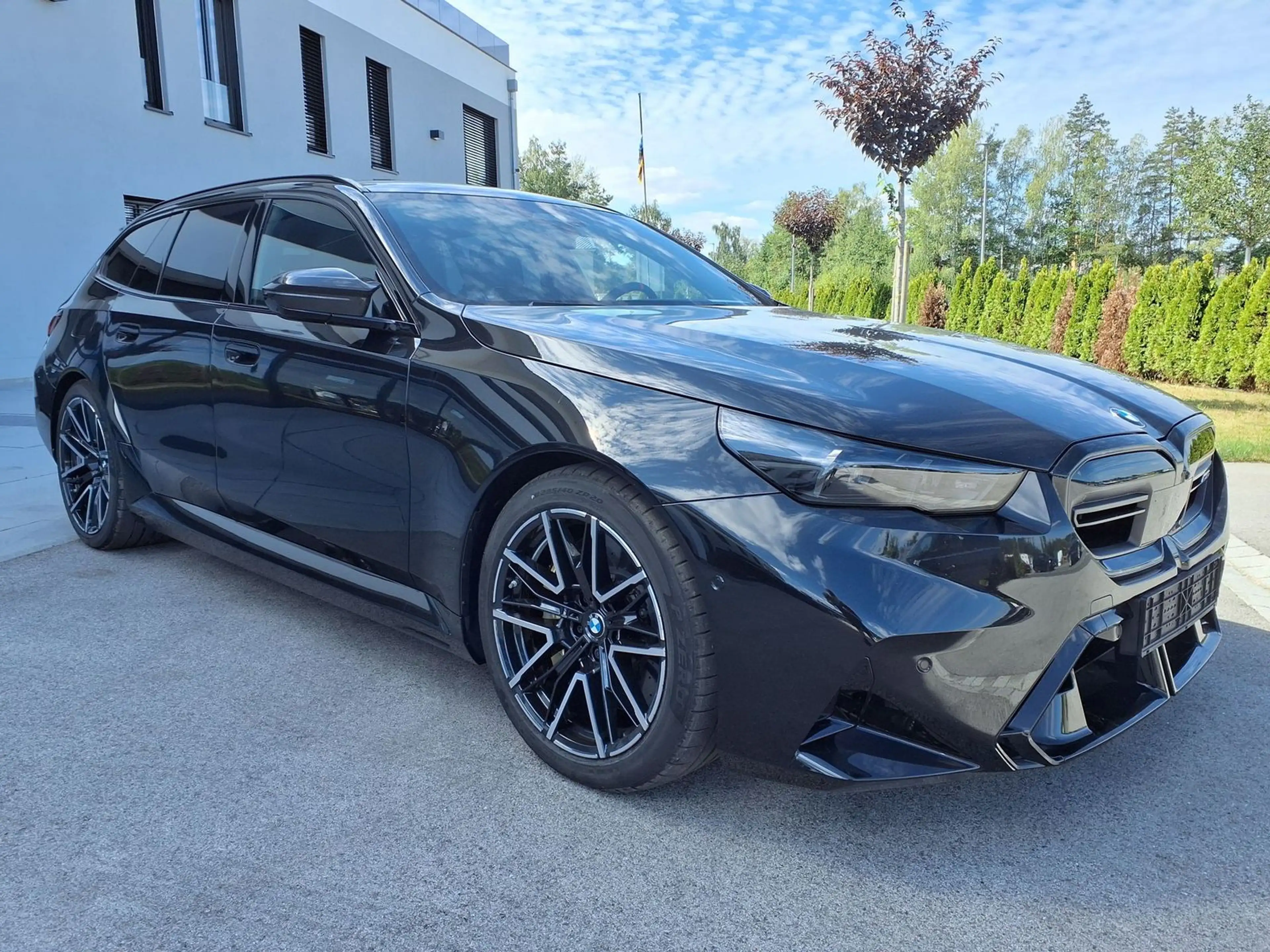 BMW M5 Touring ACC|HuD|AHK|RFK|PANO|Matrix|LED|Na... — photo 5
