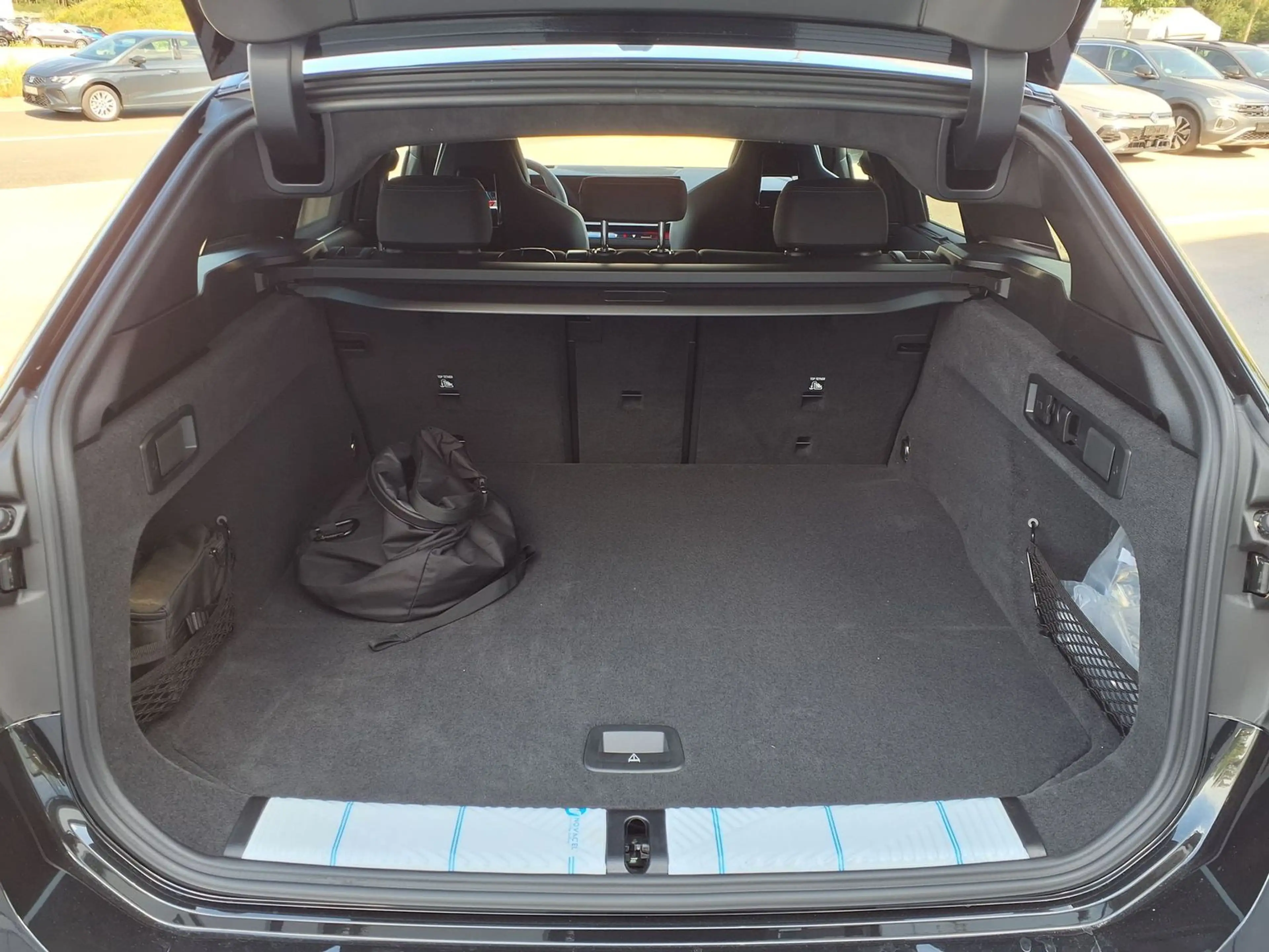 BMW M5 Touring ACC|HuD|AHK|RFK|PANO|Matrix|LED|Na... — photo 13