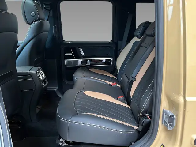 Mercedes-Benz G-Class view 9