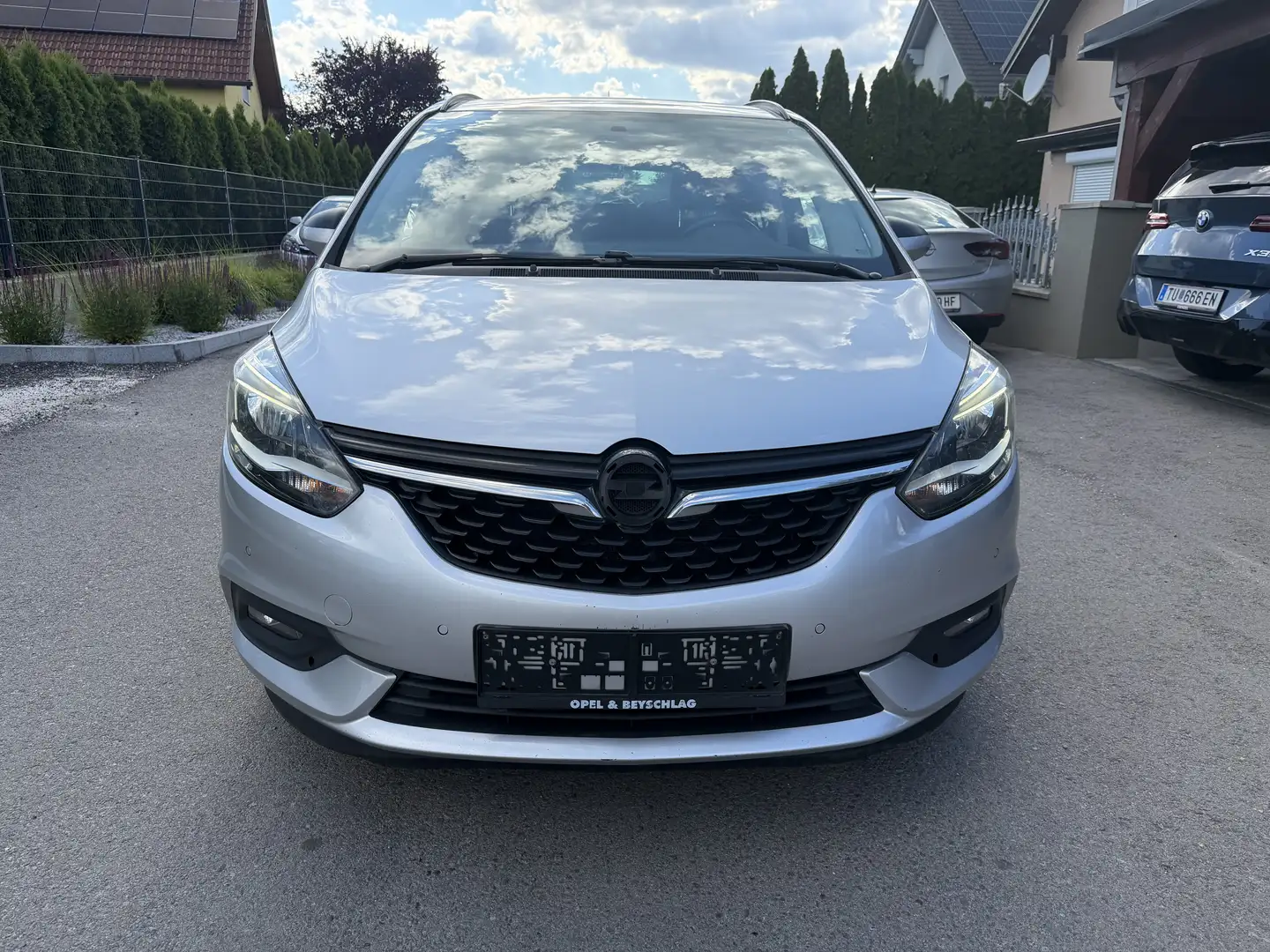 Opel Zafira 1,6 CDTI ECOTEC Edition Silber - 2