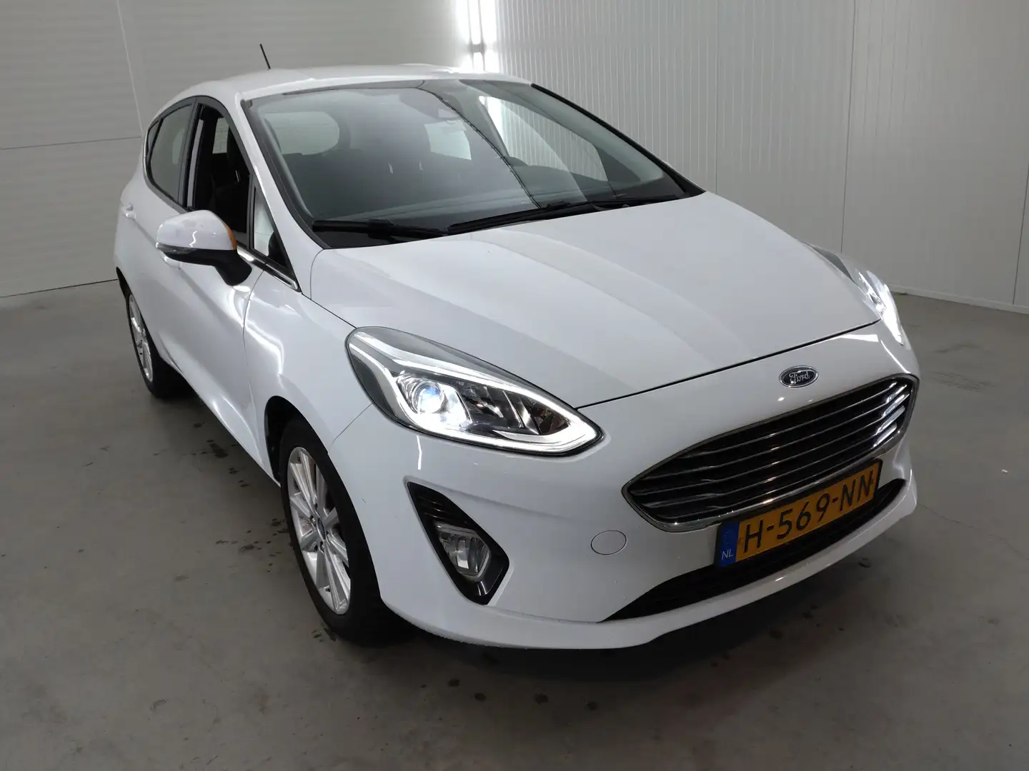 Ford Fiesta 1.0 EcoBoost Titanium | Verwacht | Navi | Stoelver Wit - 2