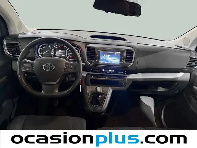 Toyota Proace view 7