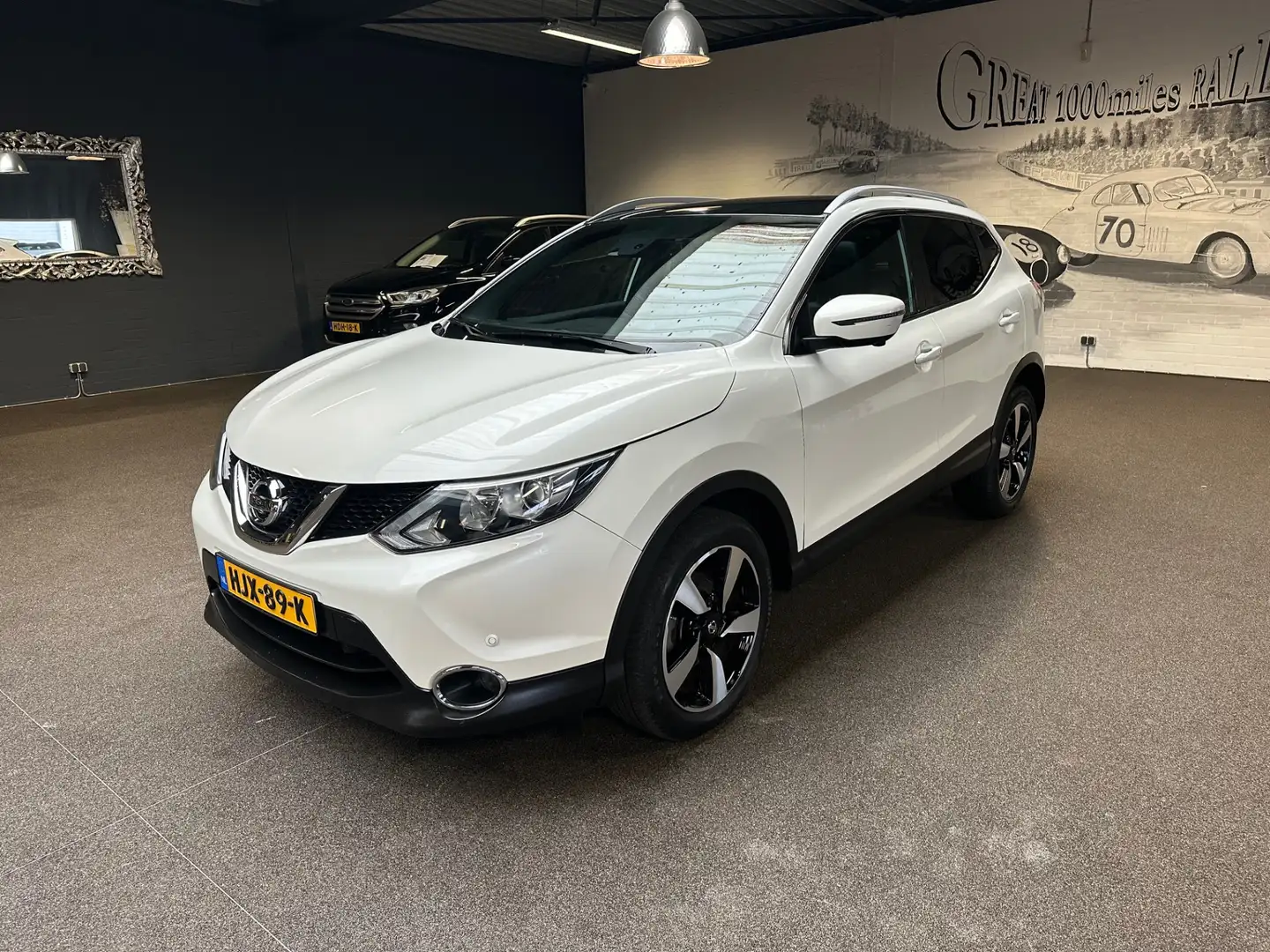 Nissan Qashqai 1.2 Tekna + PANO-DAK*NAVI*360 CAMERA*ELEK STOELEN+ Wit - 1