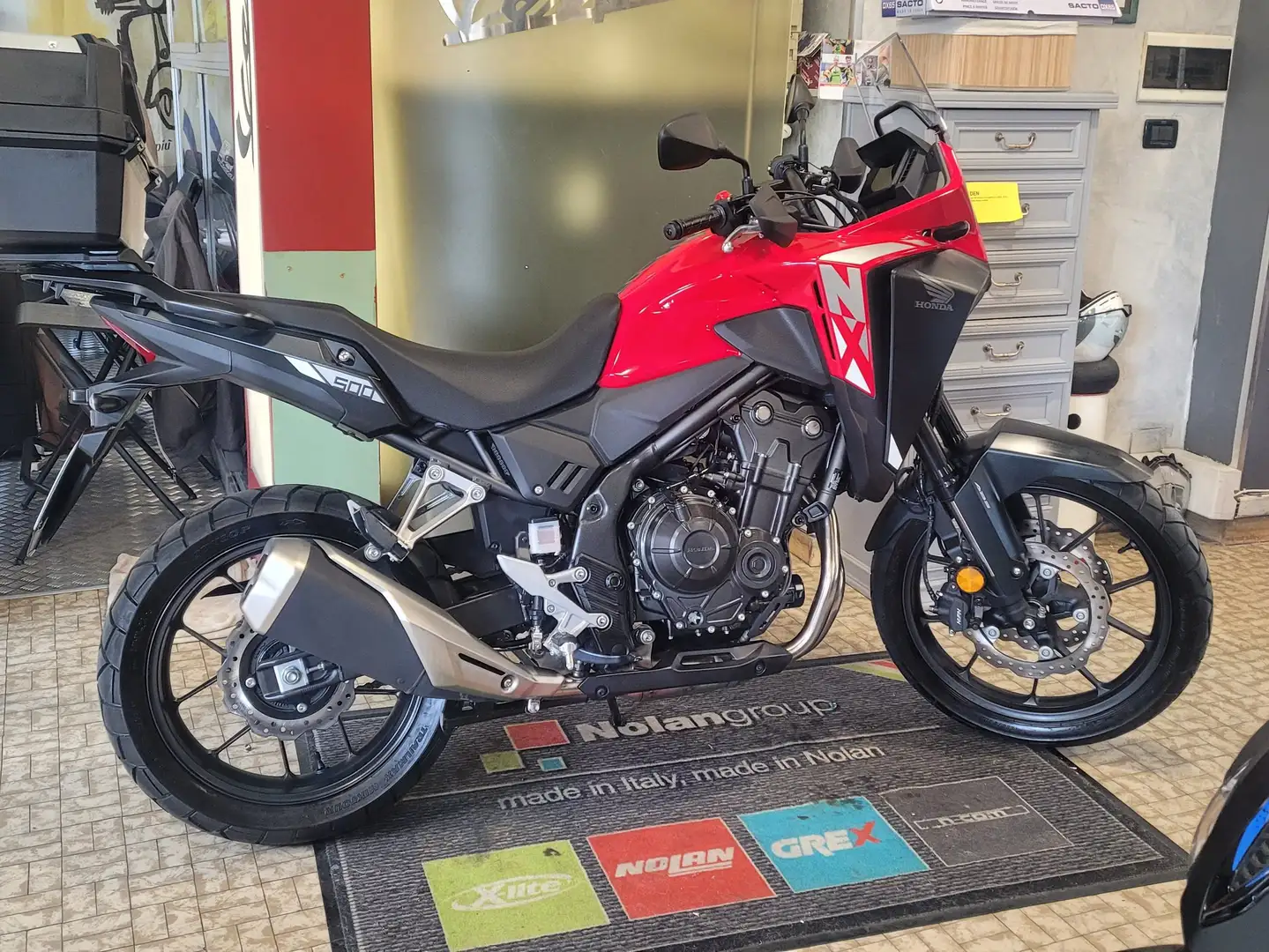 Honda NX 500 Червоний - 1