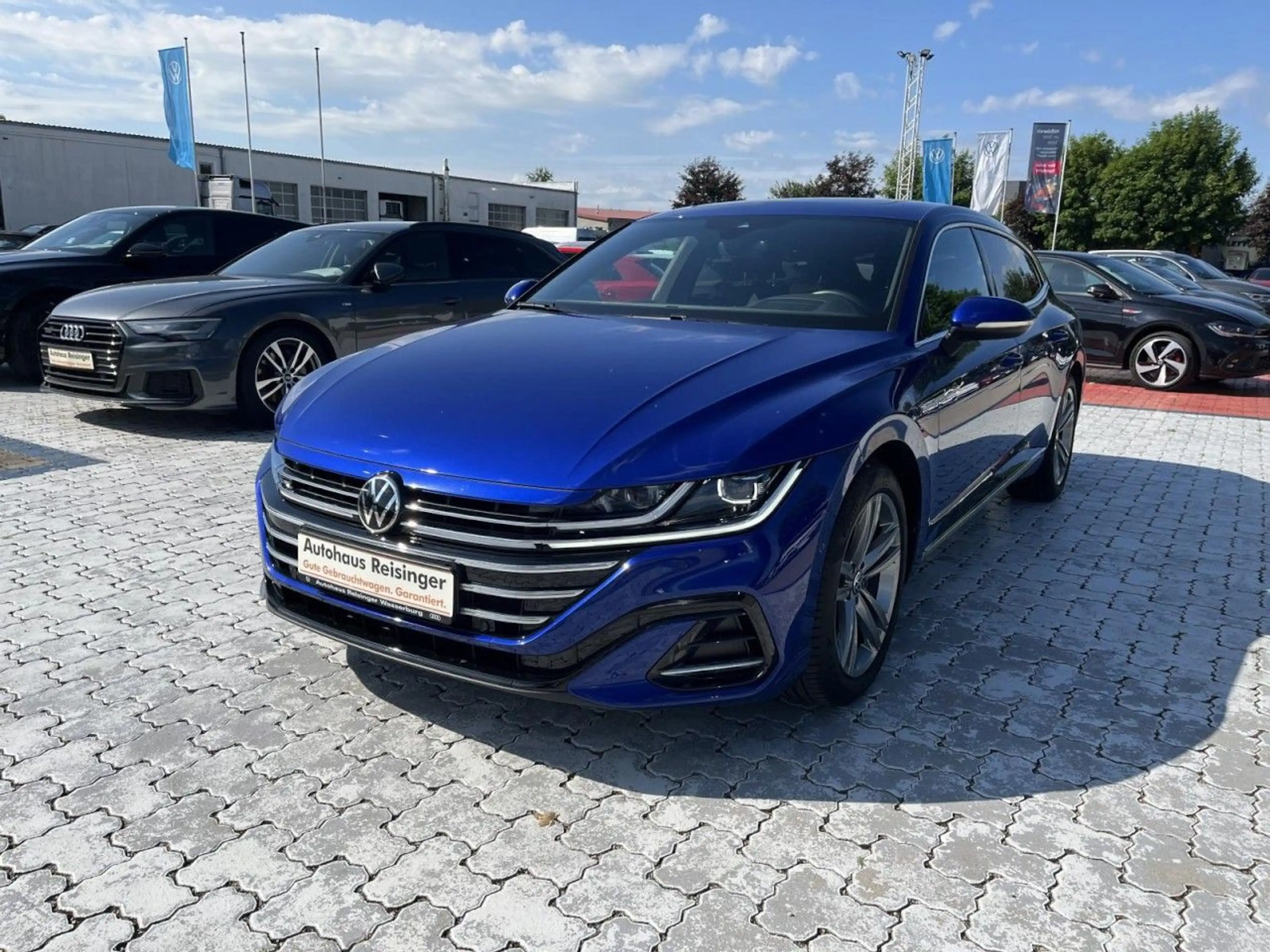 Volkswagen Arteon Arteon Shootingbrake 2.0 TSI R-Line (Matrix+Pano — photo 2