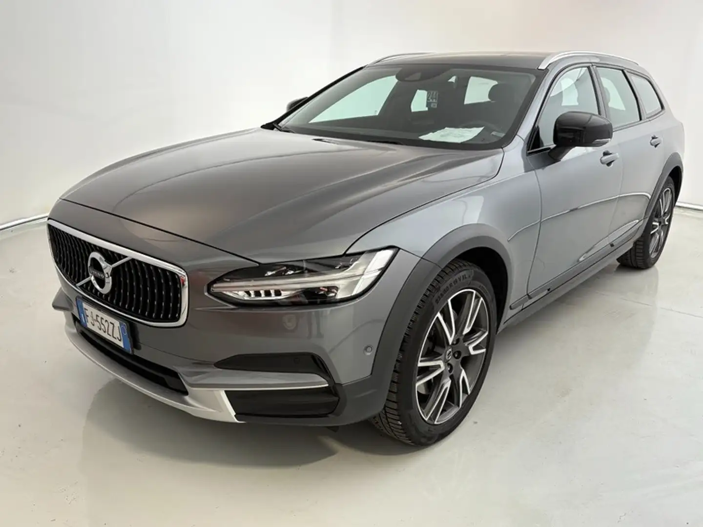 Volvo V90 Cross Country Cross Country 2.0 D4 Pro Gris - 1