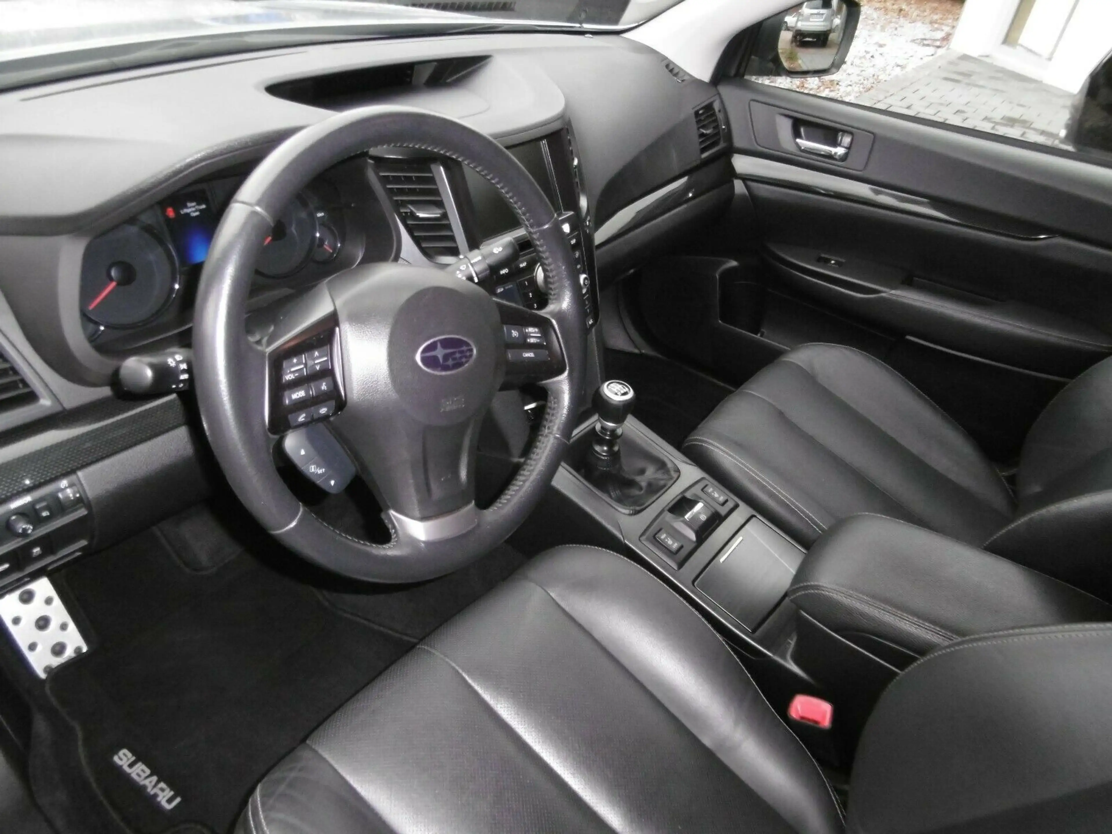 Subaru Legacy Limousine 2.0D Sport, MWSt — photo 4